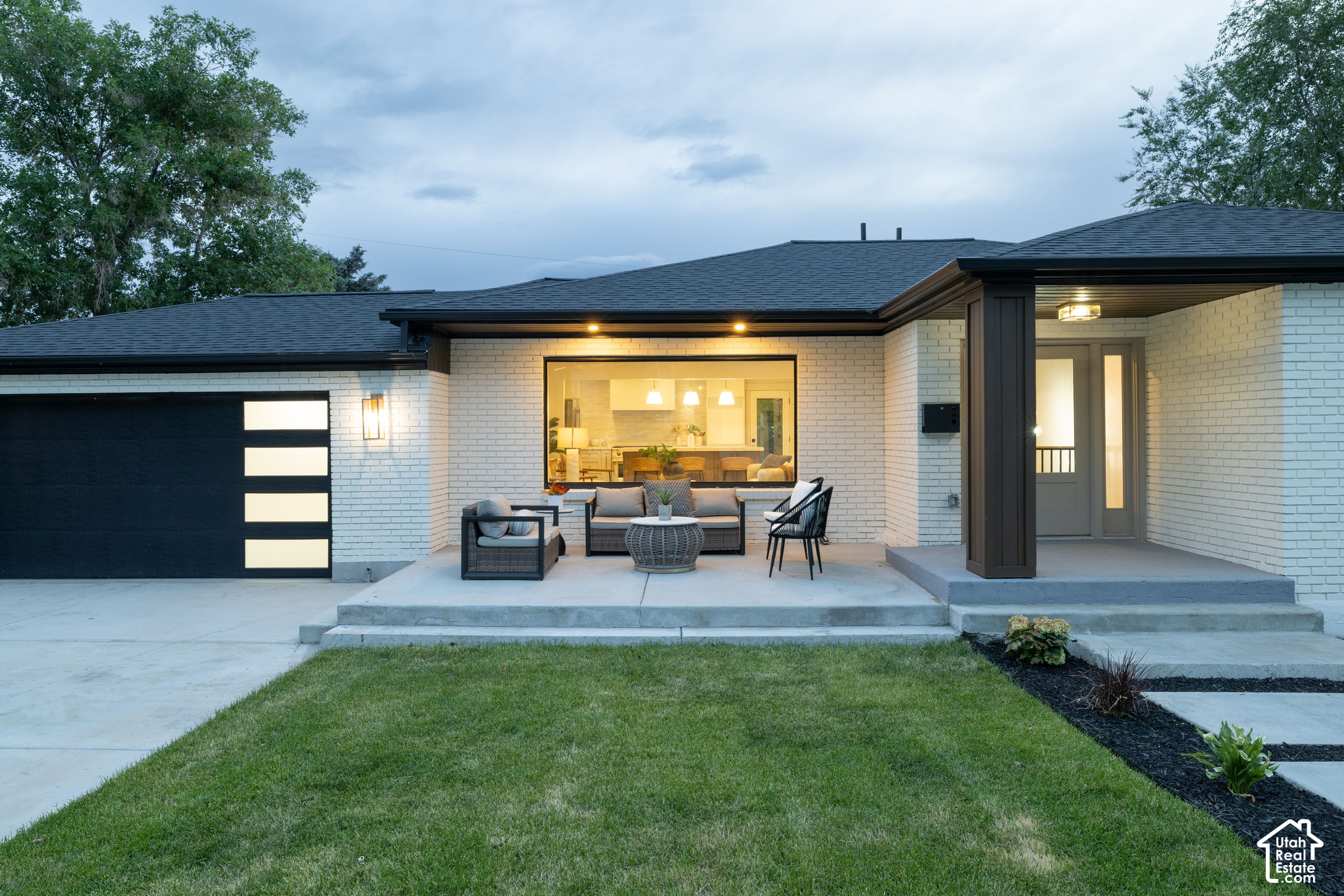 main property photo 70