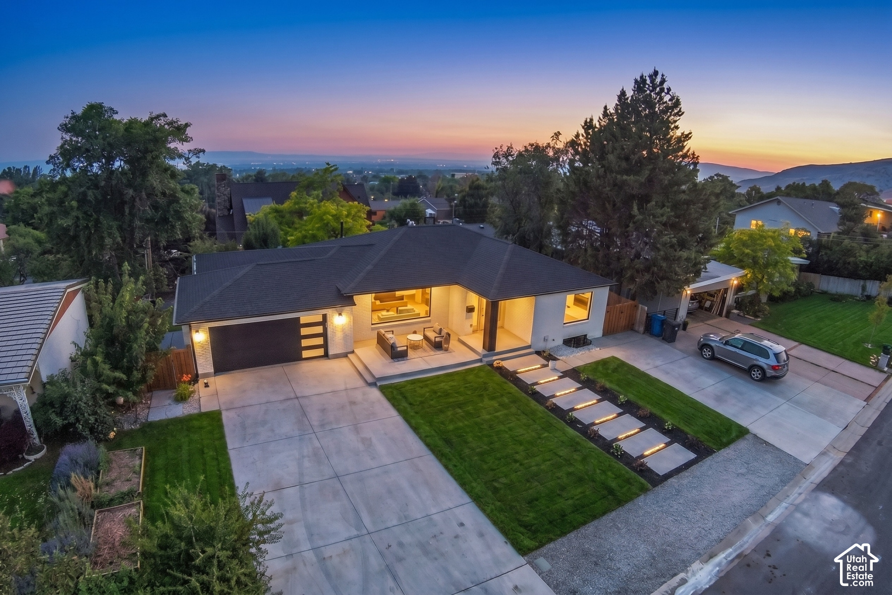 main property photo 76