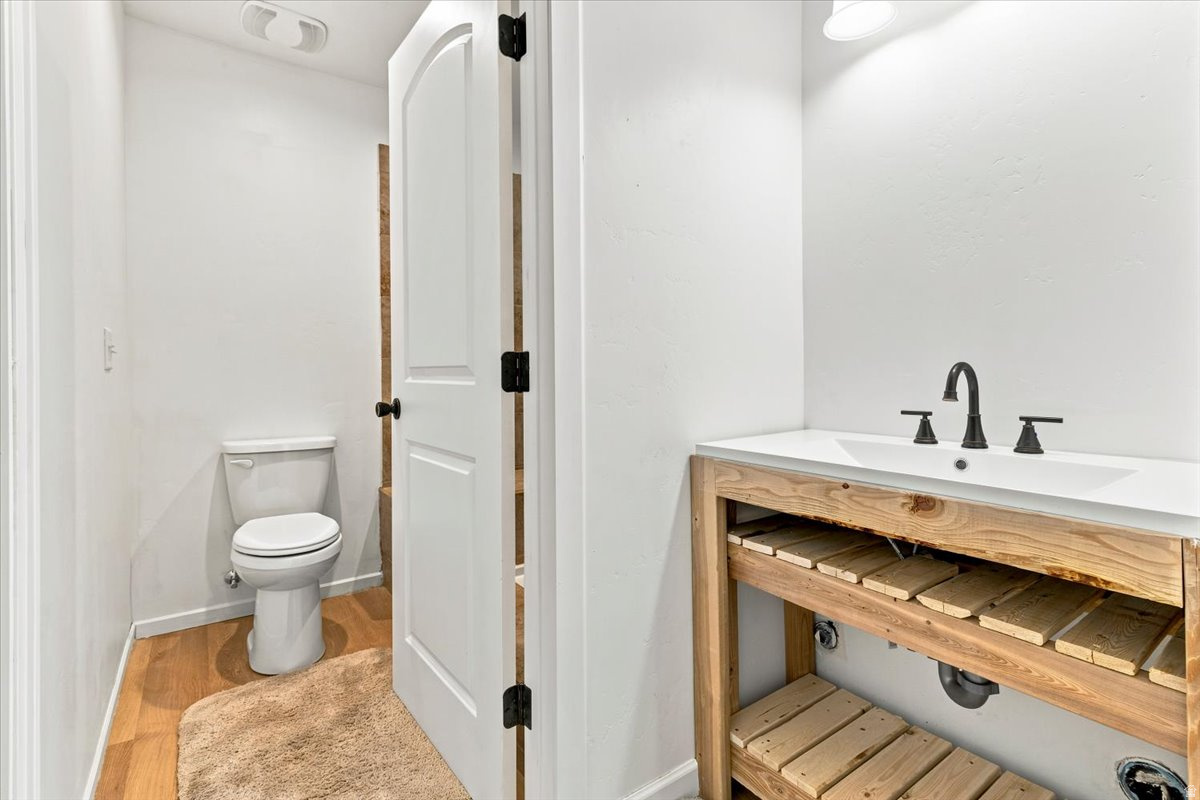 main property photo 58