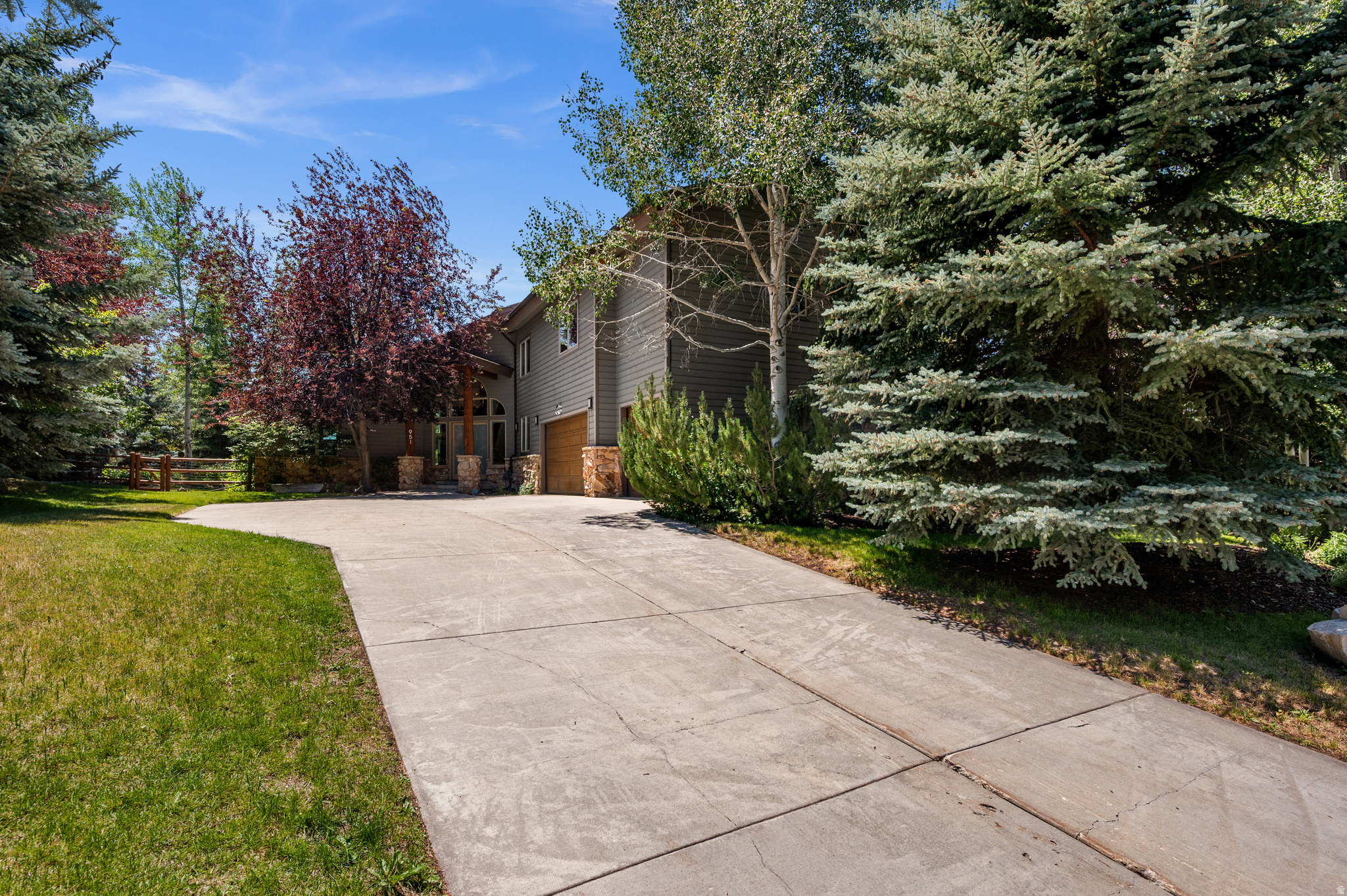 main property photo 42