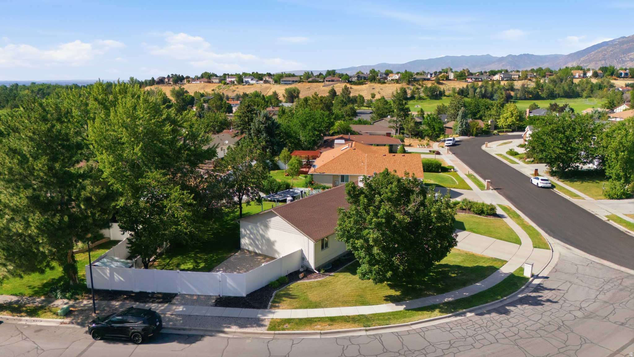 main property photo 53