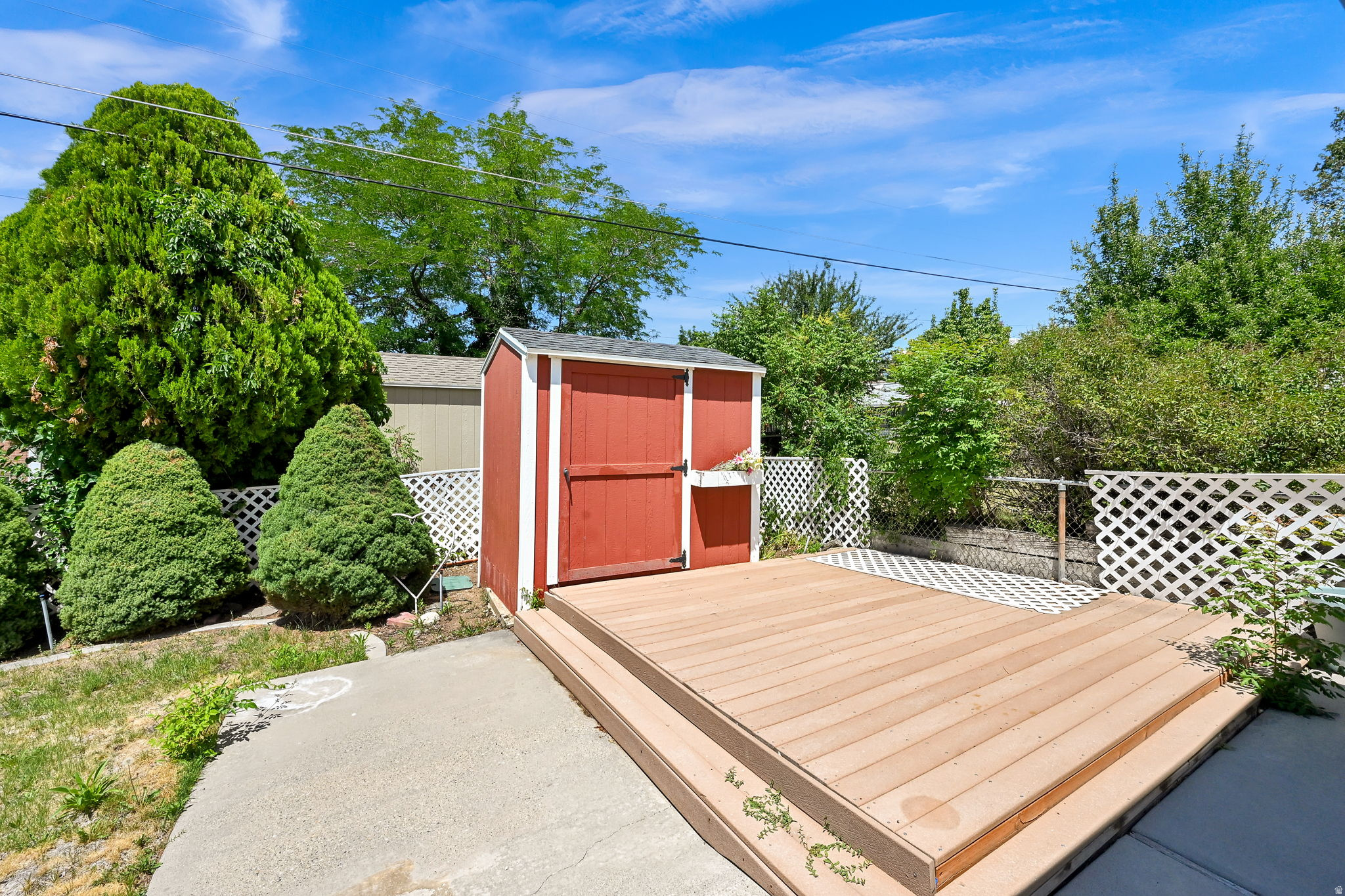 main property photo 7