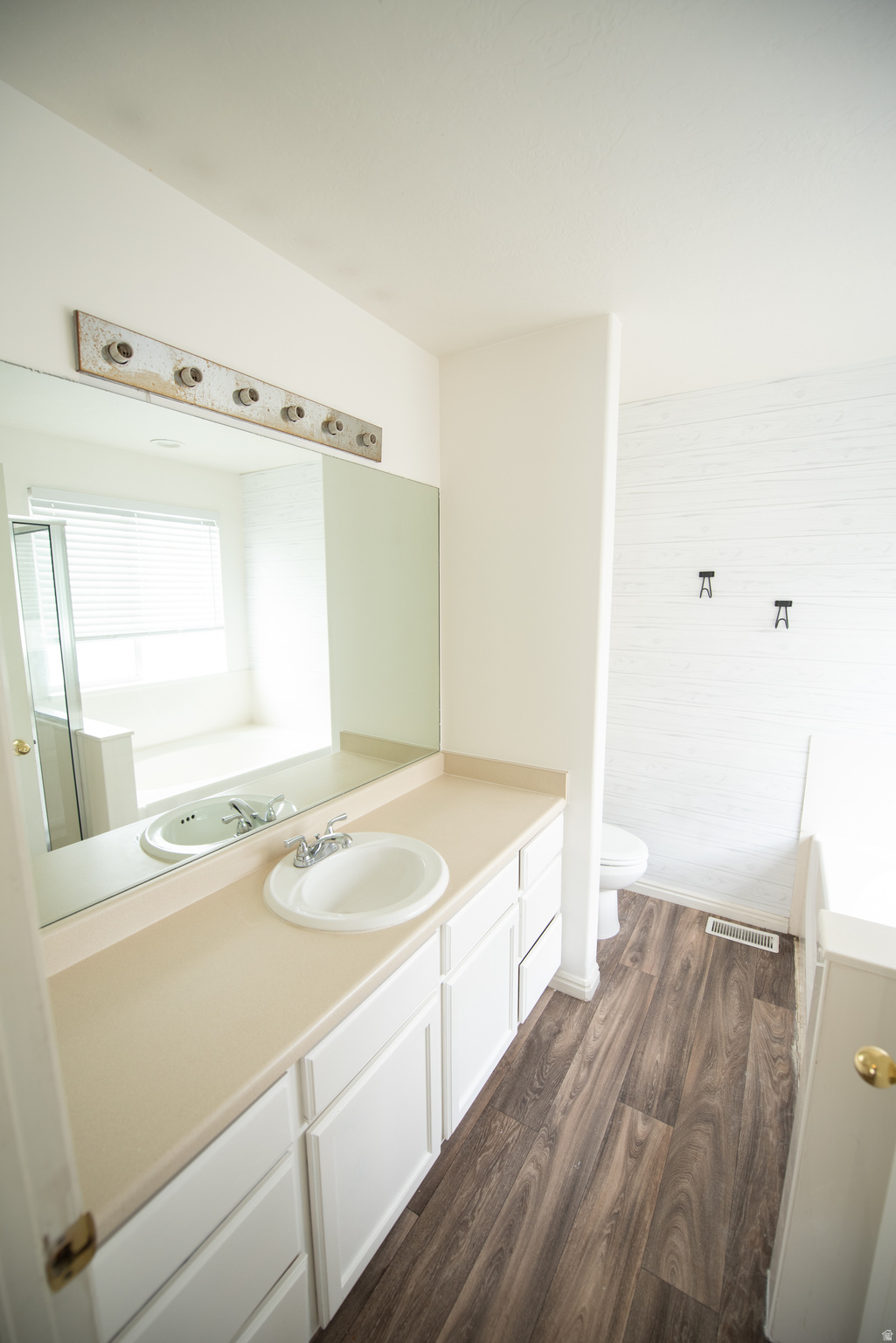 main property photo 61