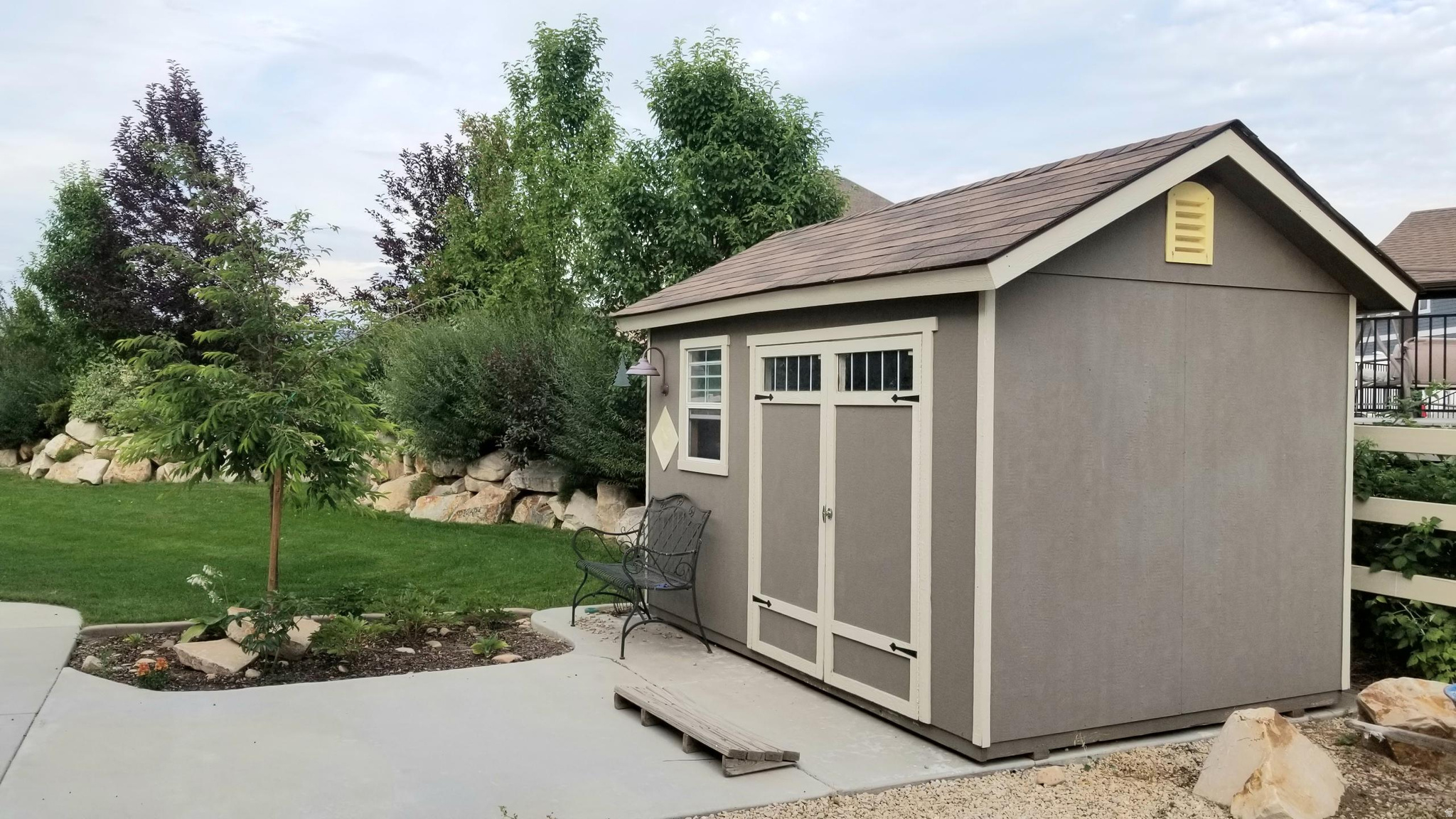 main property photo 33