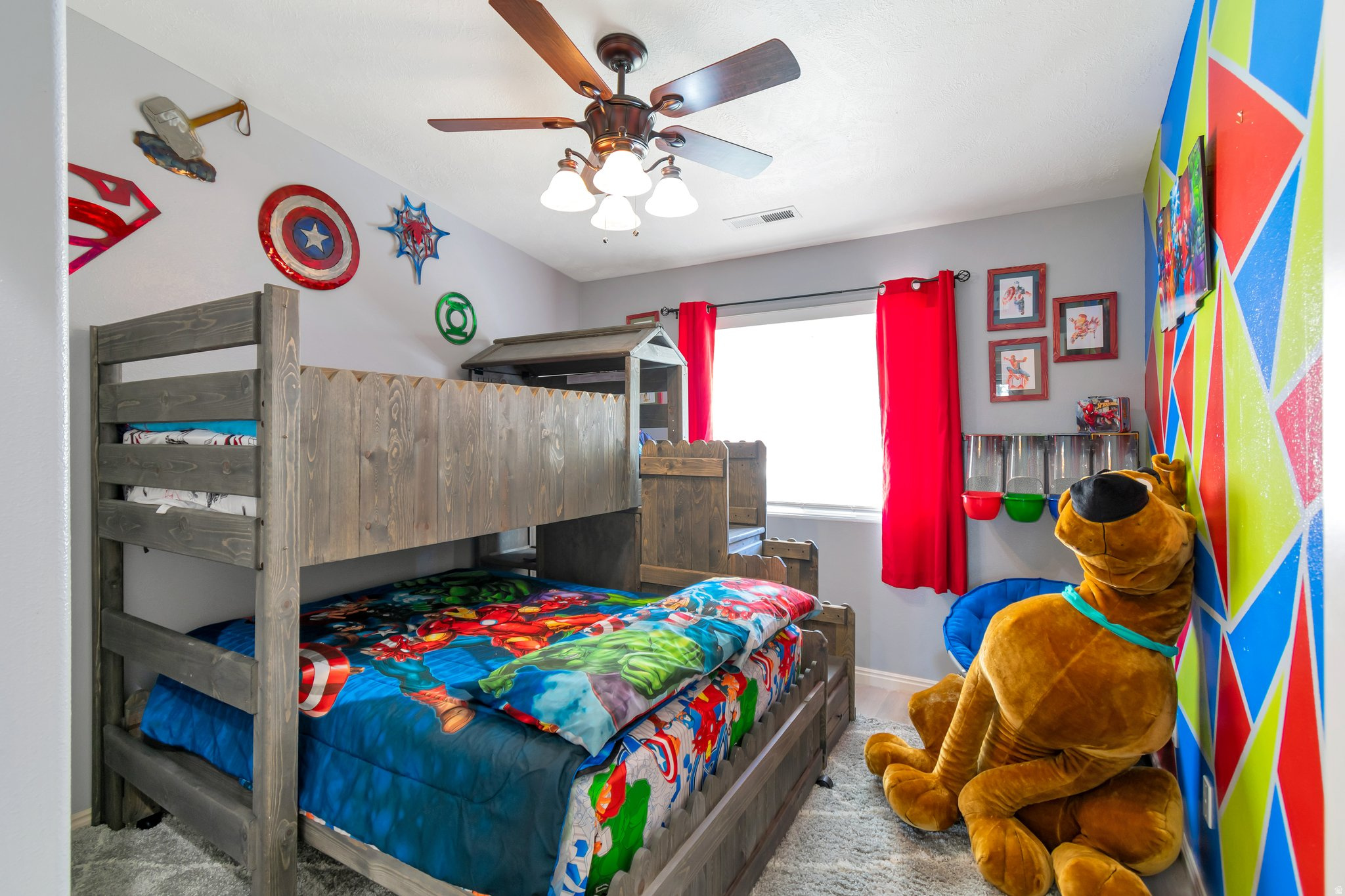 main property photo 13