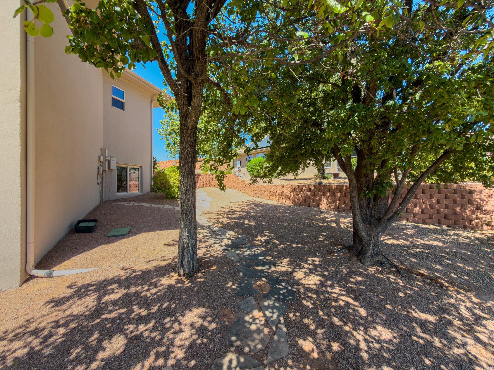 main property photo 73