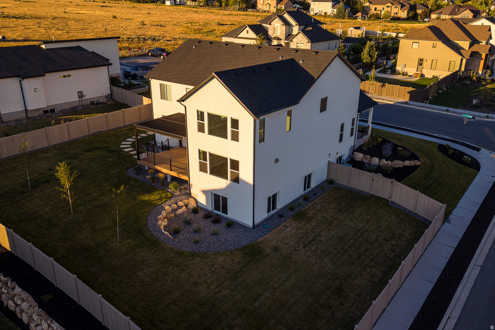 main property photo 45