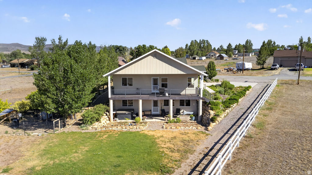 main property photo 30