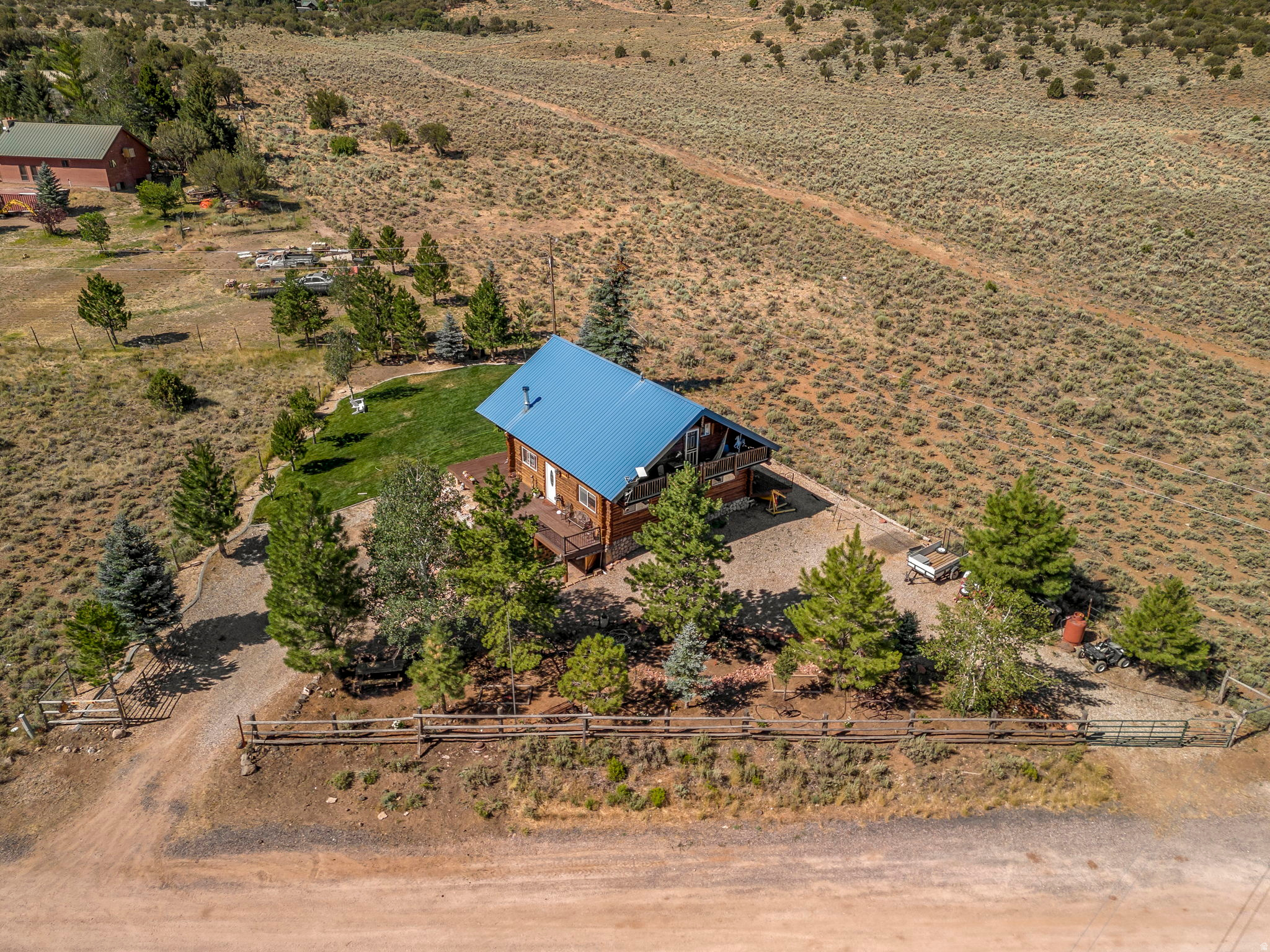 main property photo 39