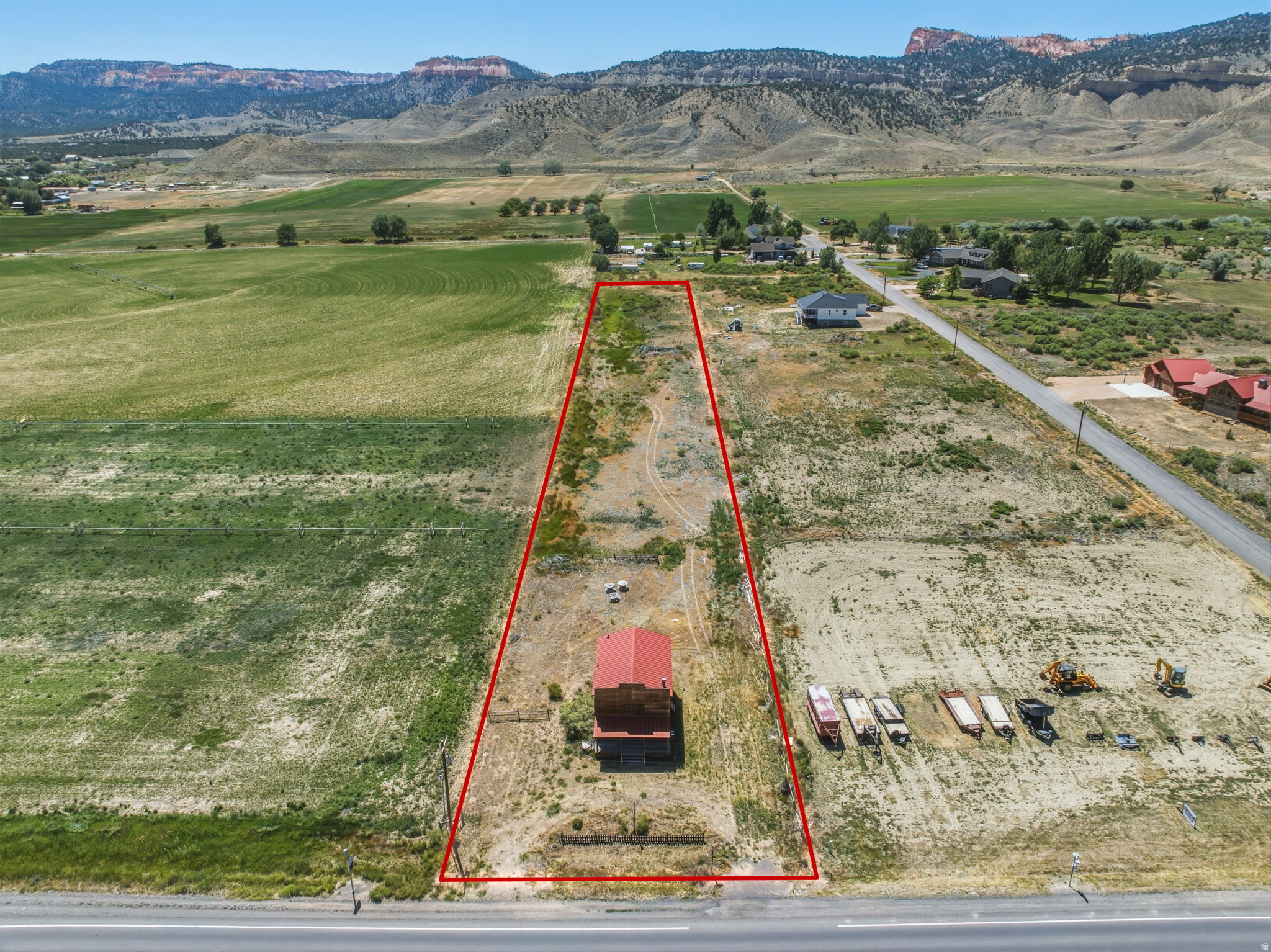 main property photo 2