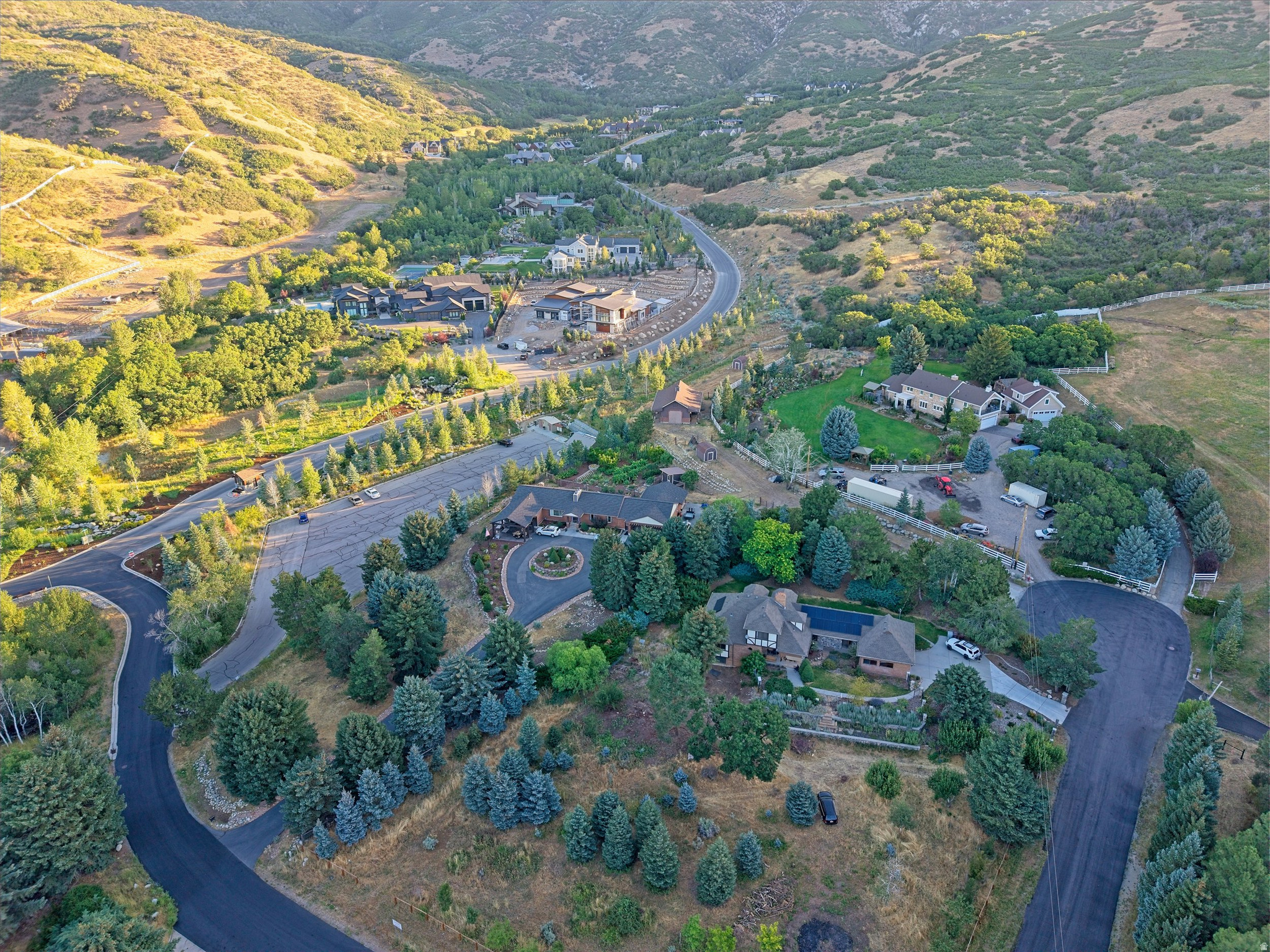 main property photo 6