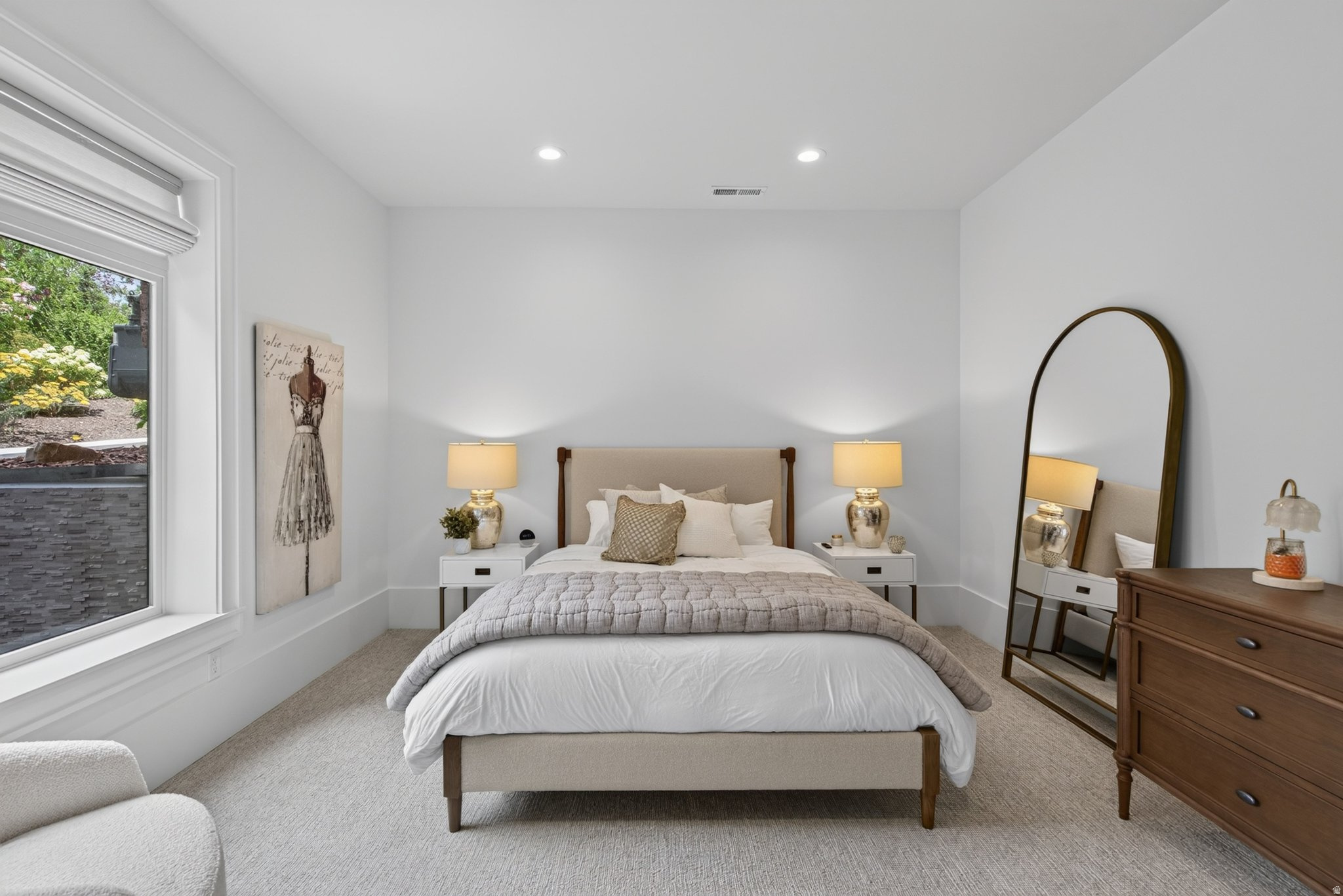 main property photo 209