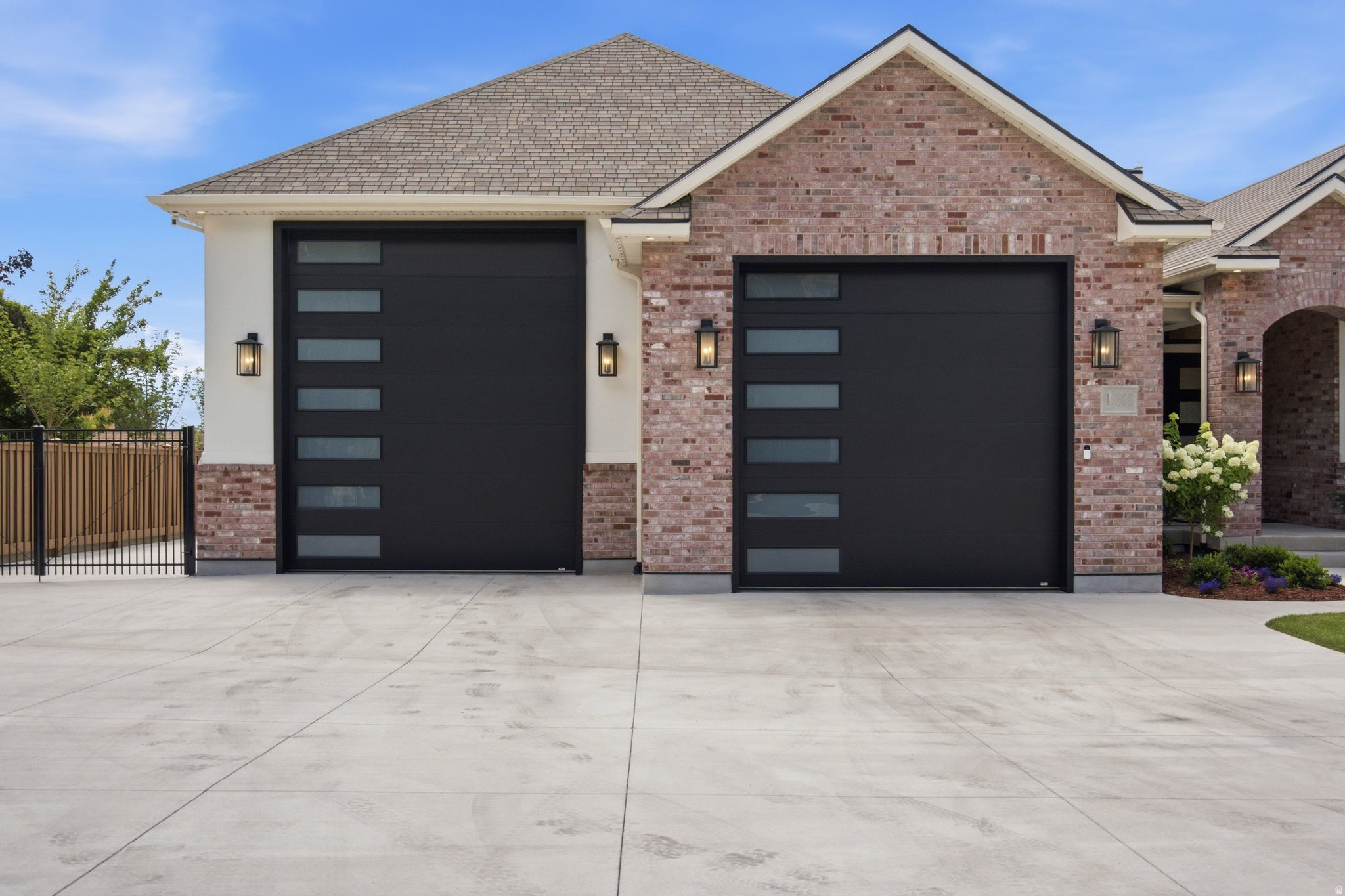 main property photo 222