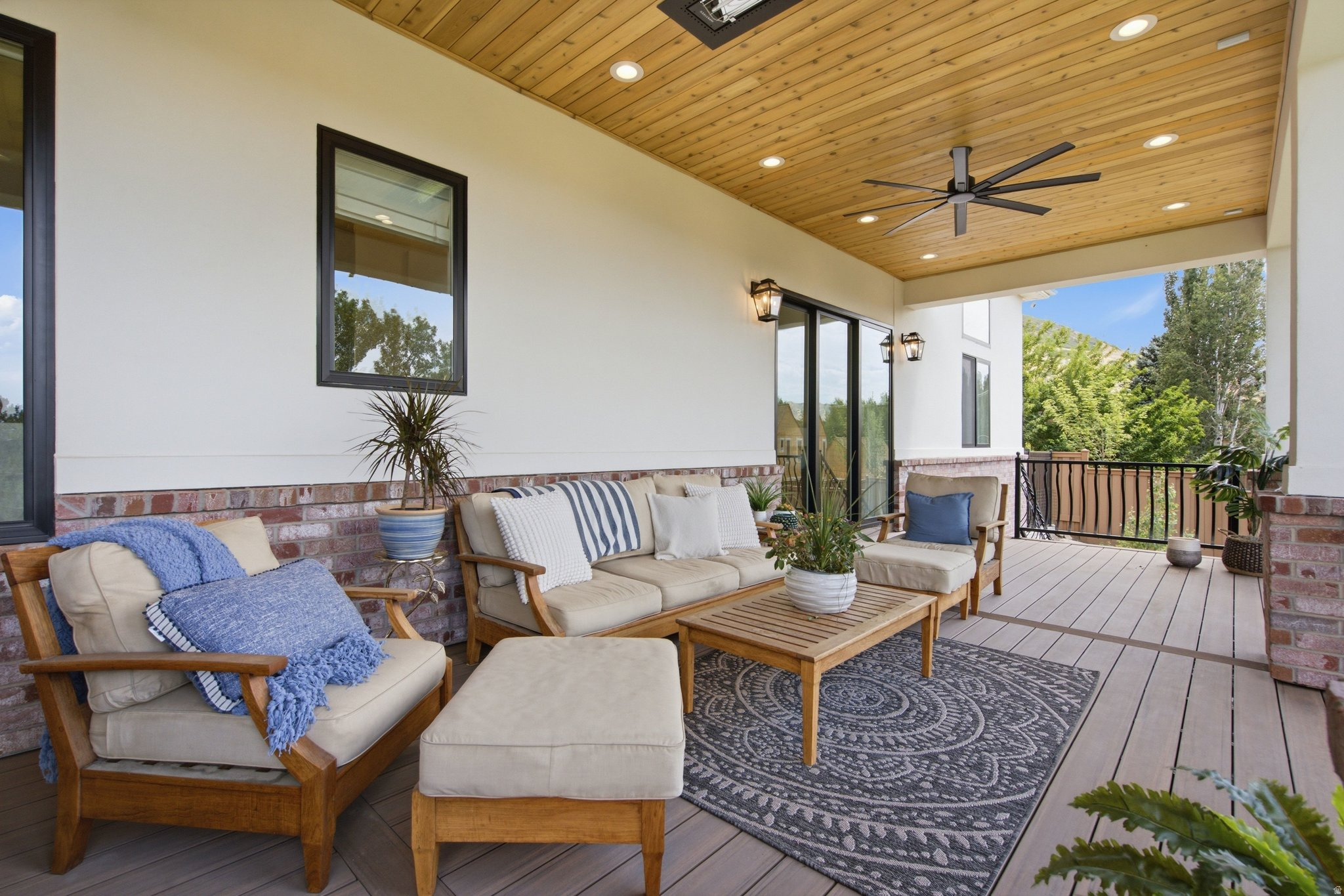 main property photo 225