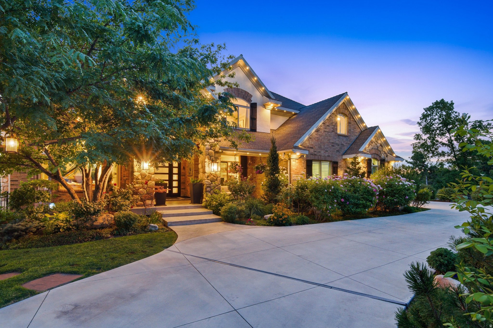 main property photo 281
