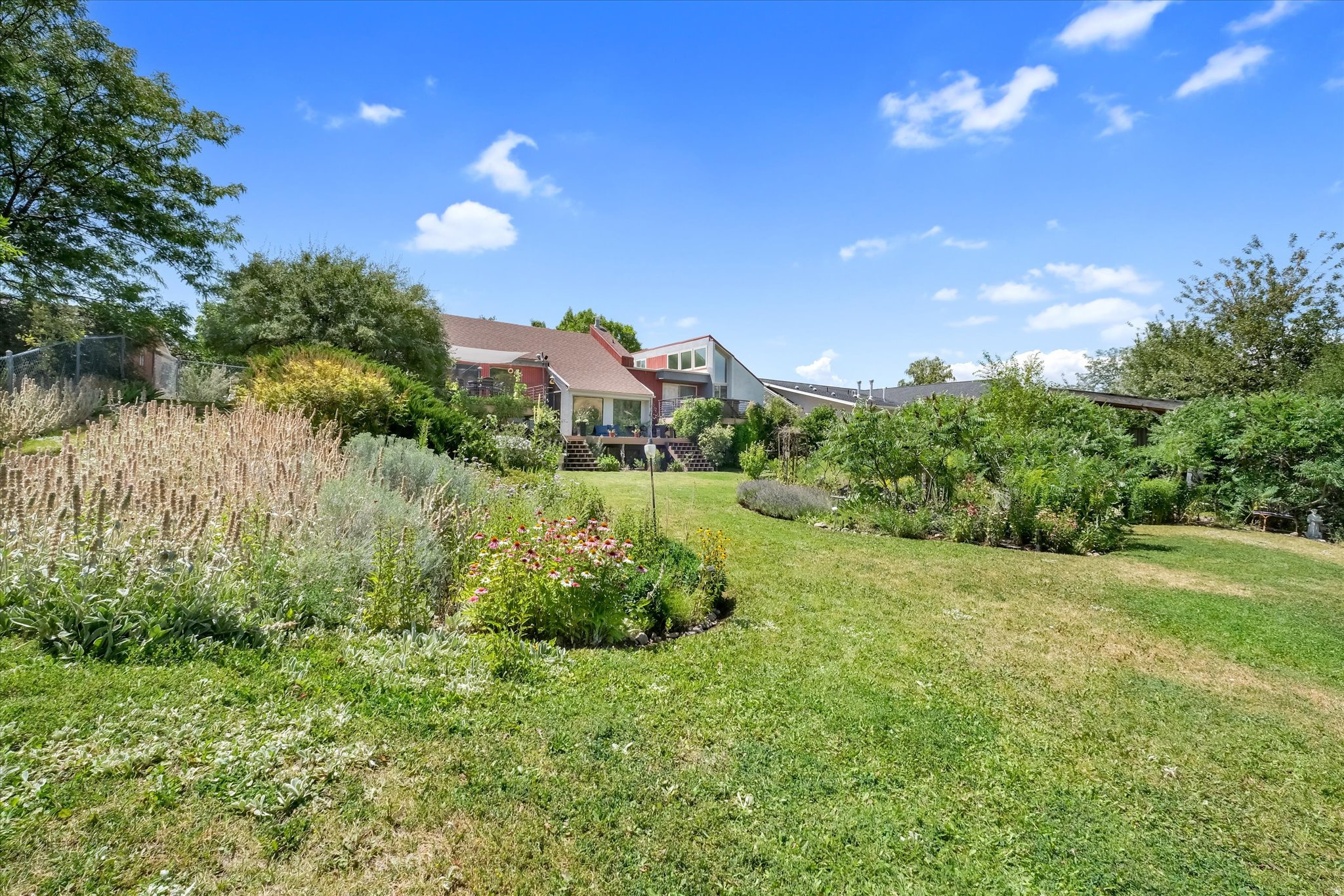 main property photo 77