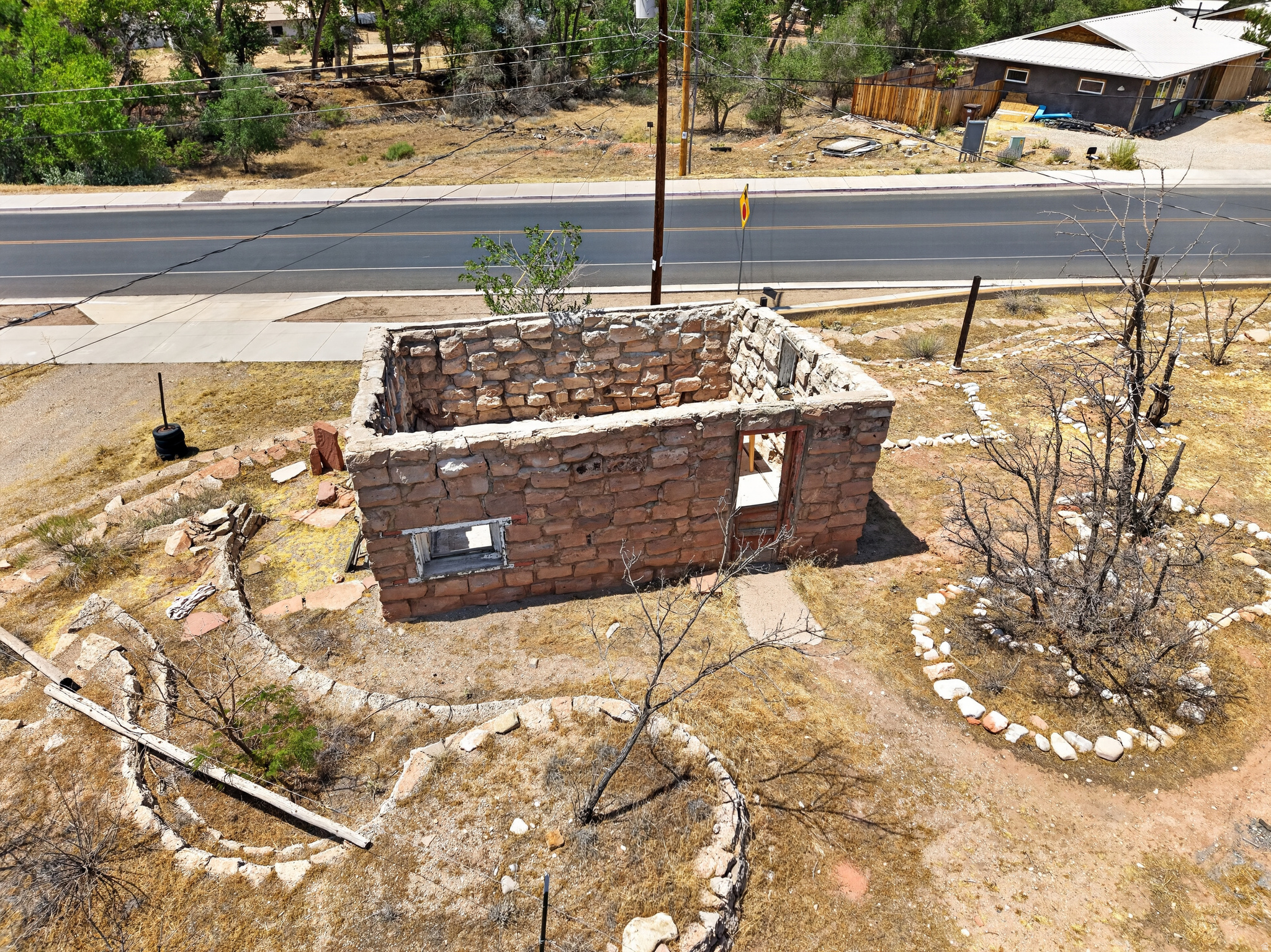 main property photo 3