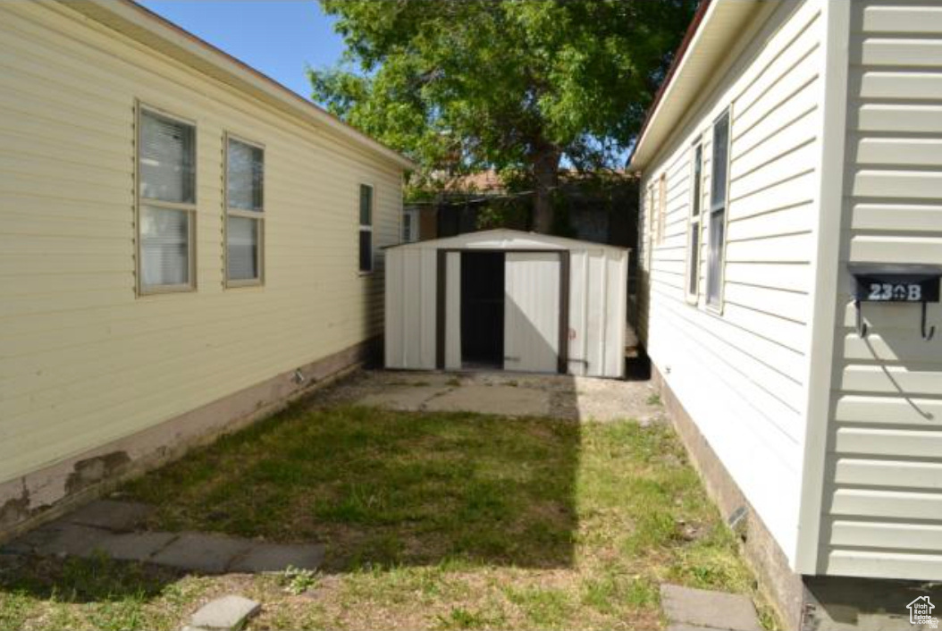 main property photo 16