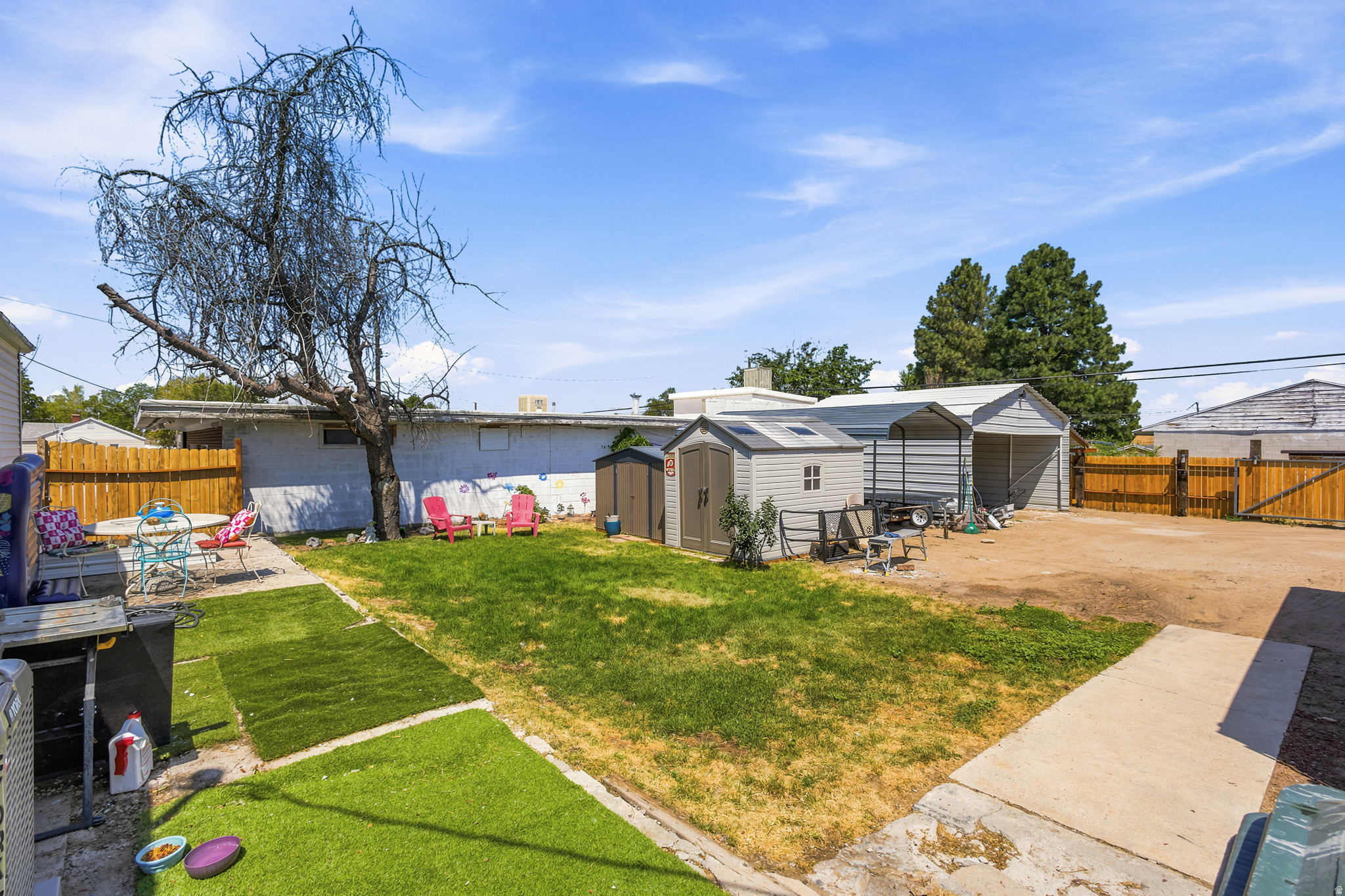 main property photo 25