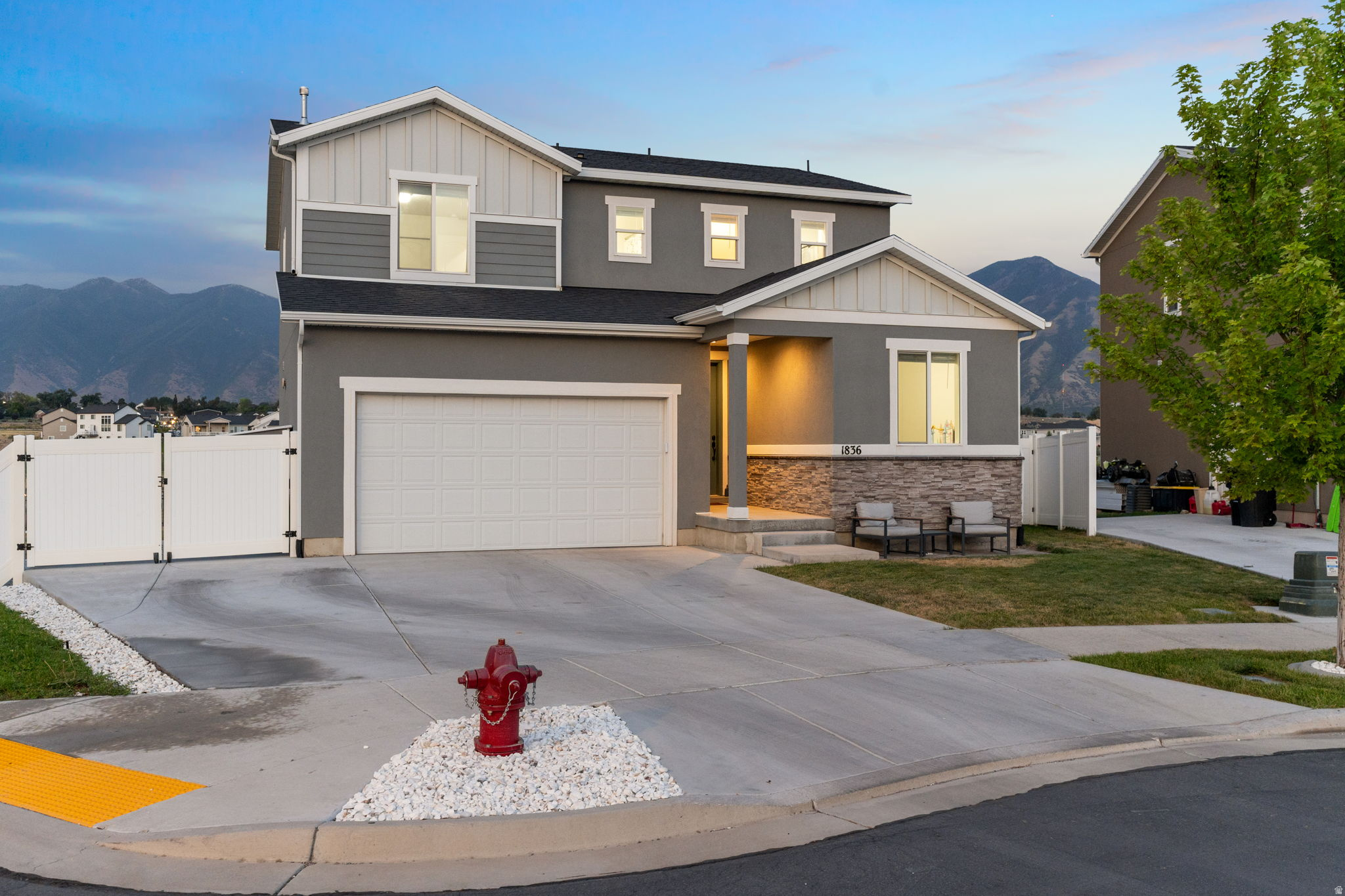 main property photo 80