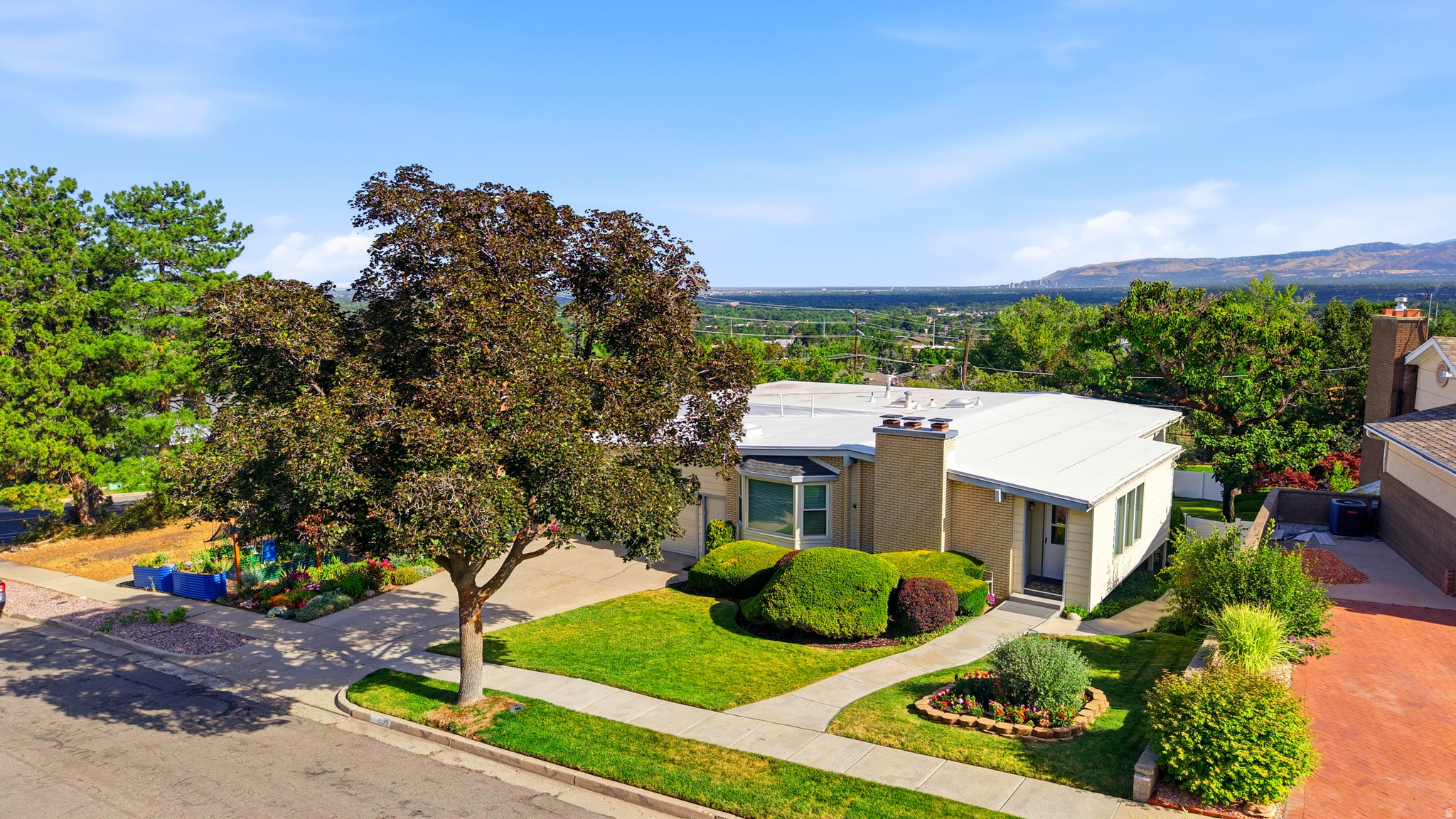 main property photo 55