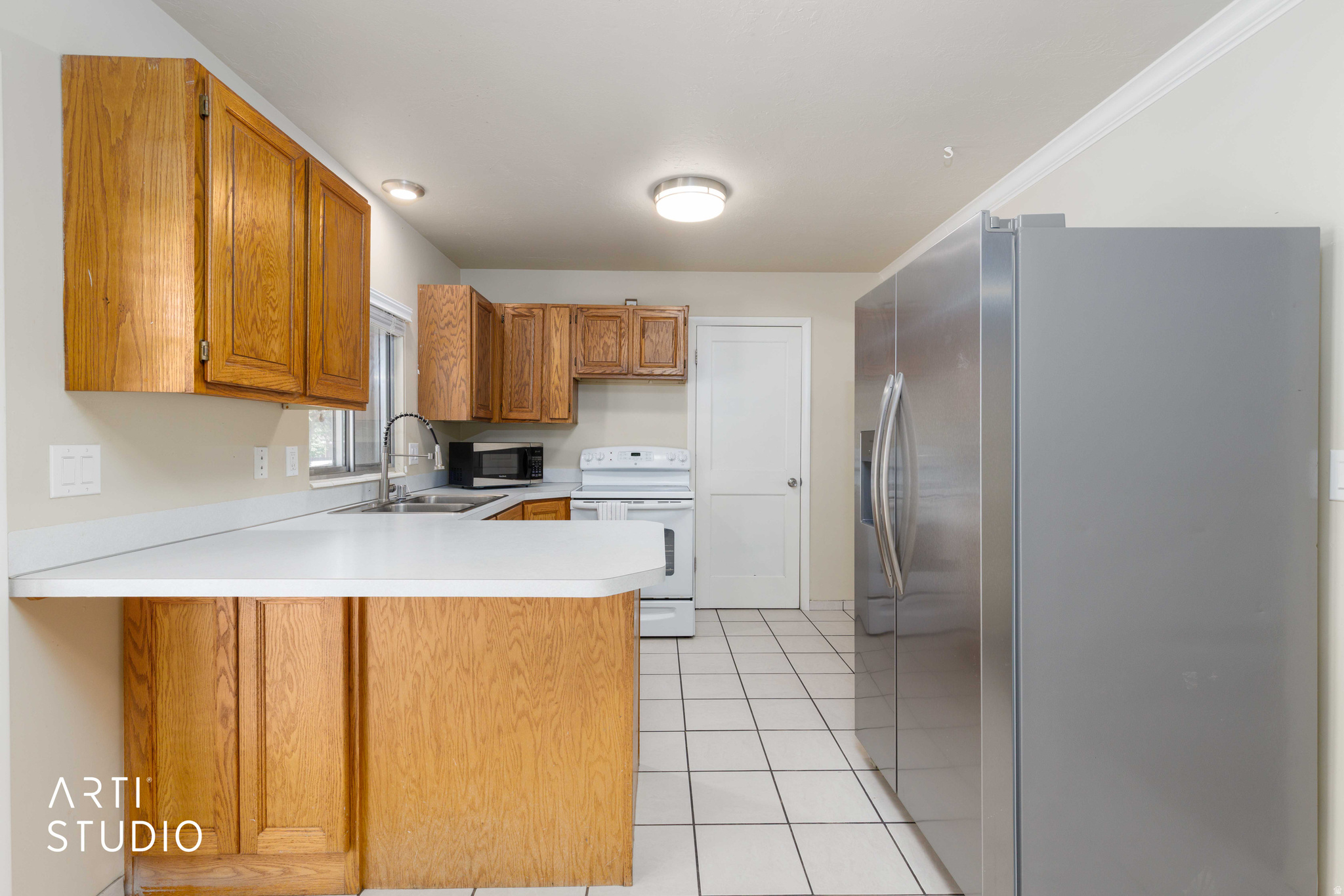 main property photo 8