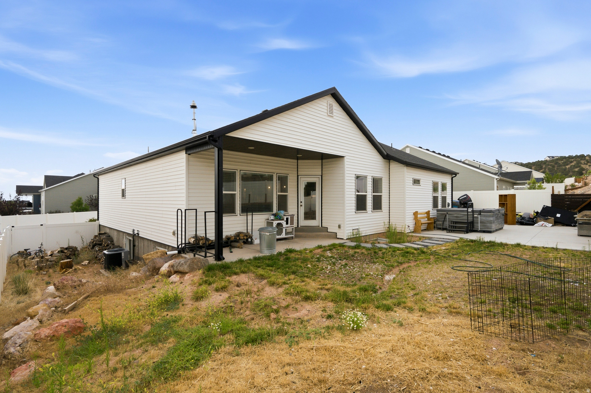 main property photo 43