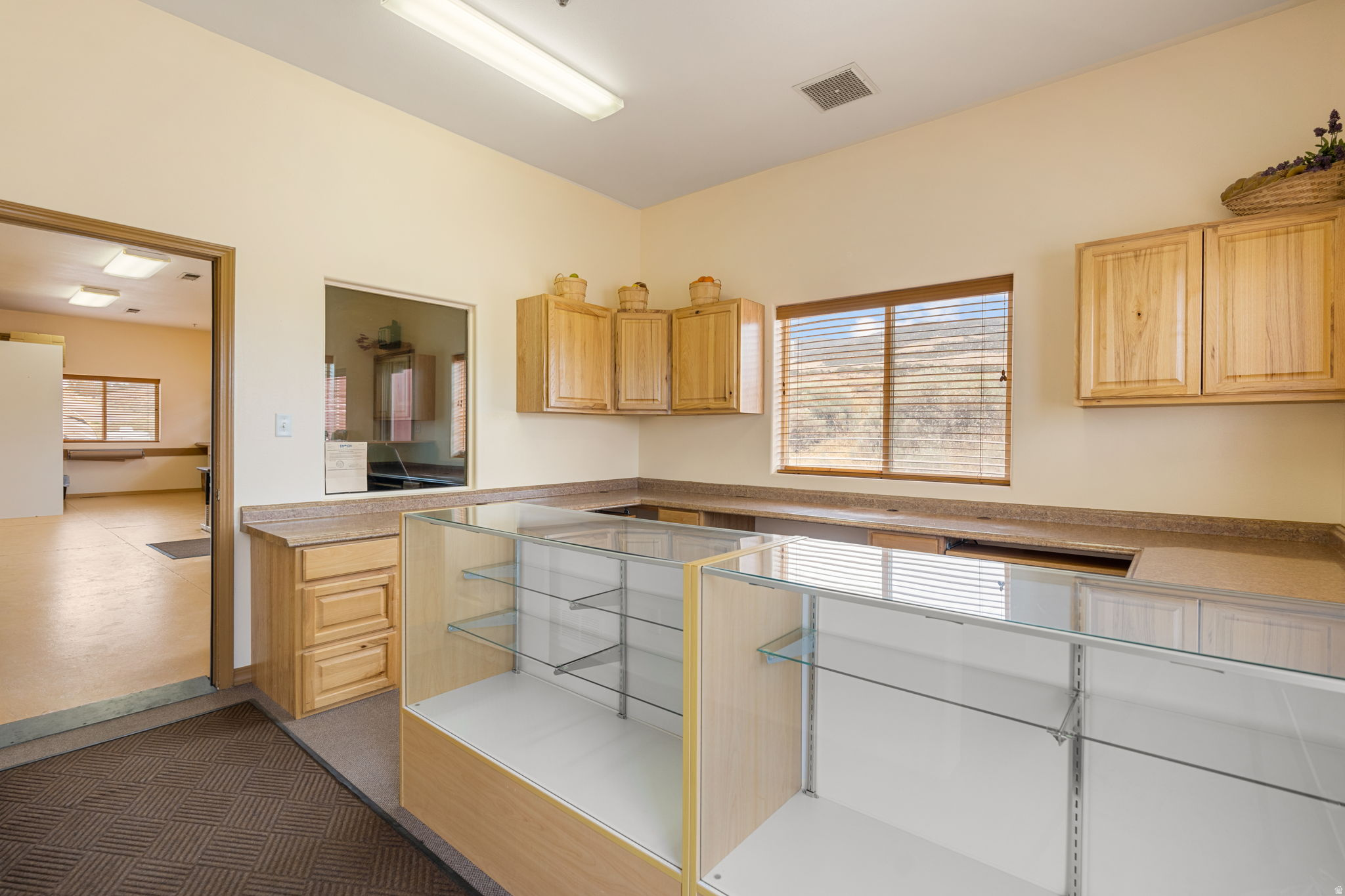 main property photo 76