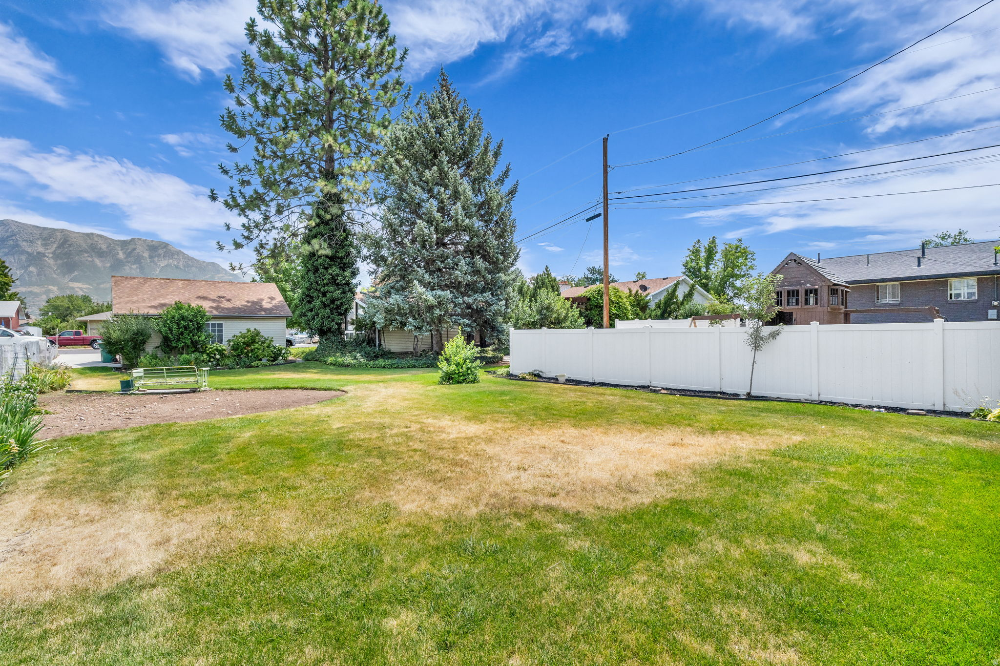 main property photo 58