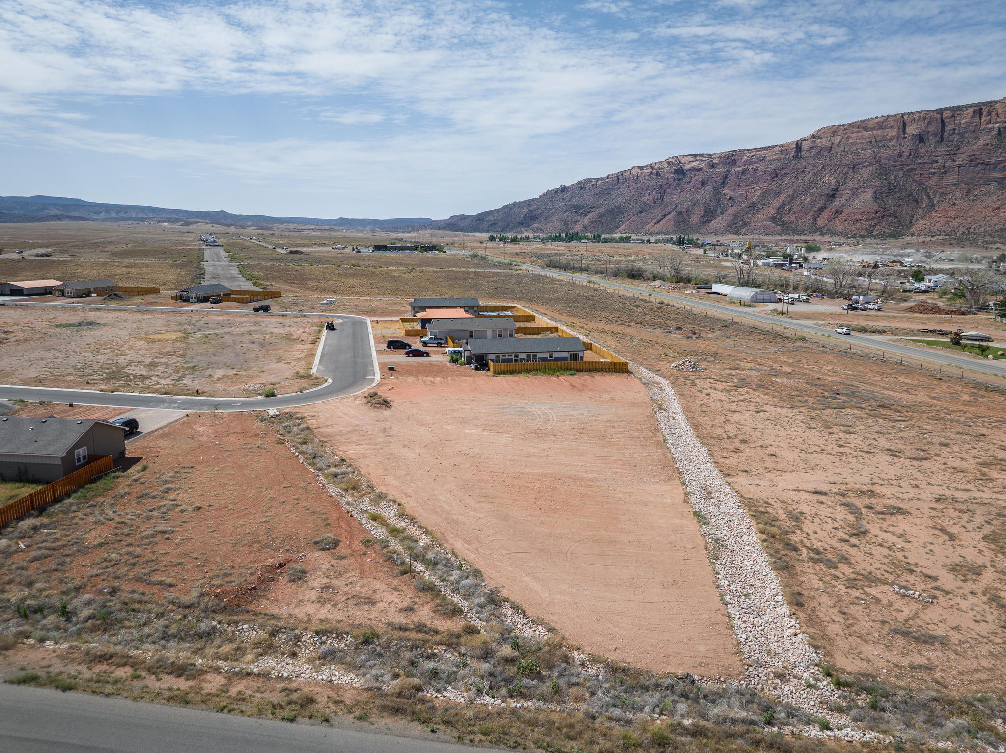 main property photo 15