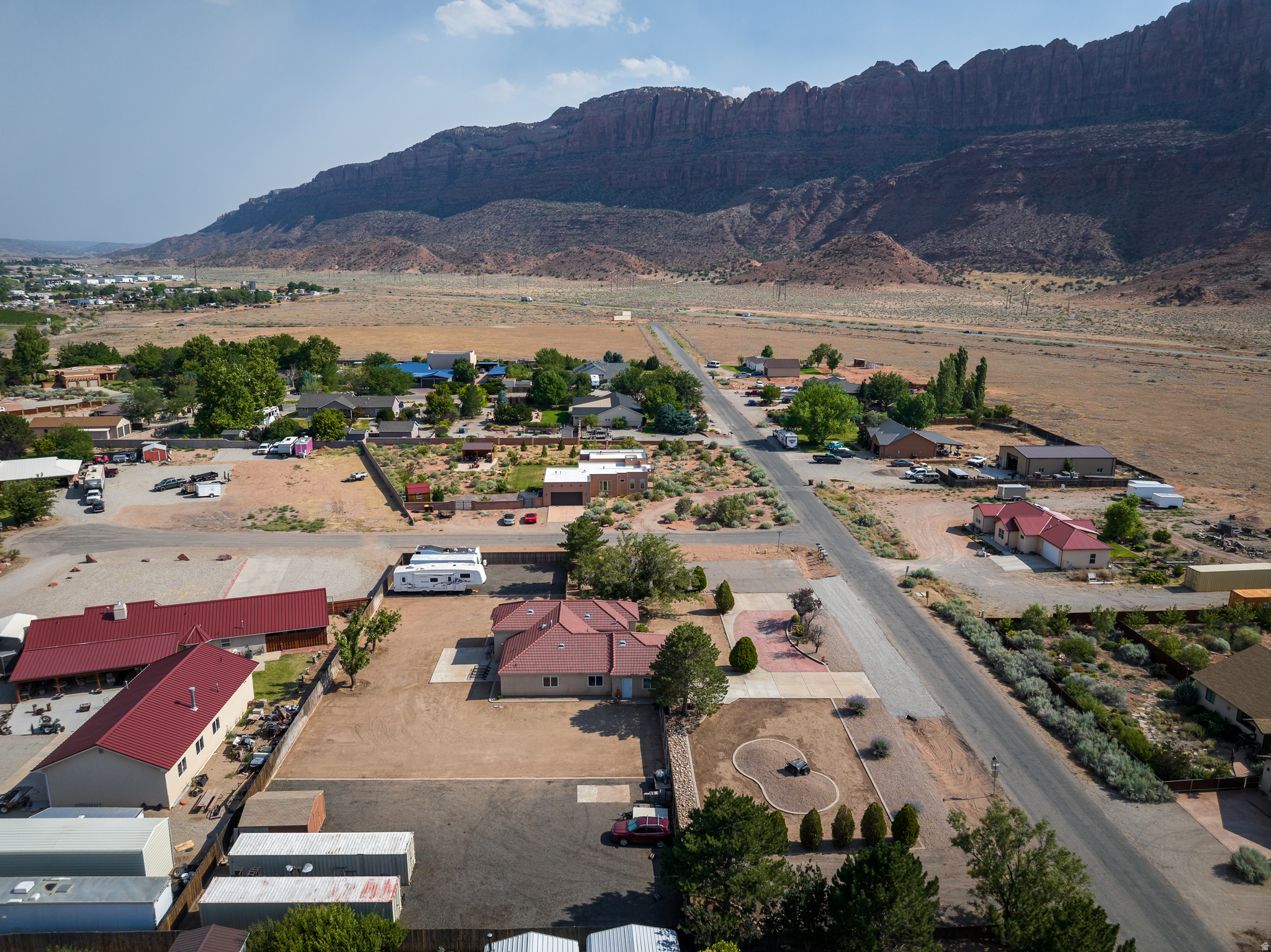 main property photo 45