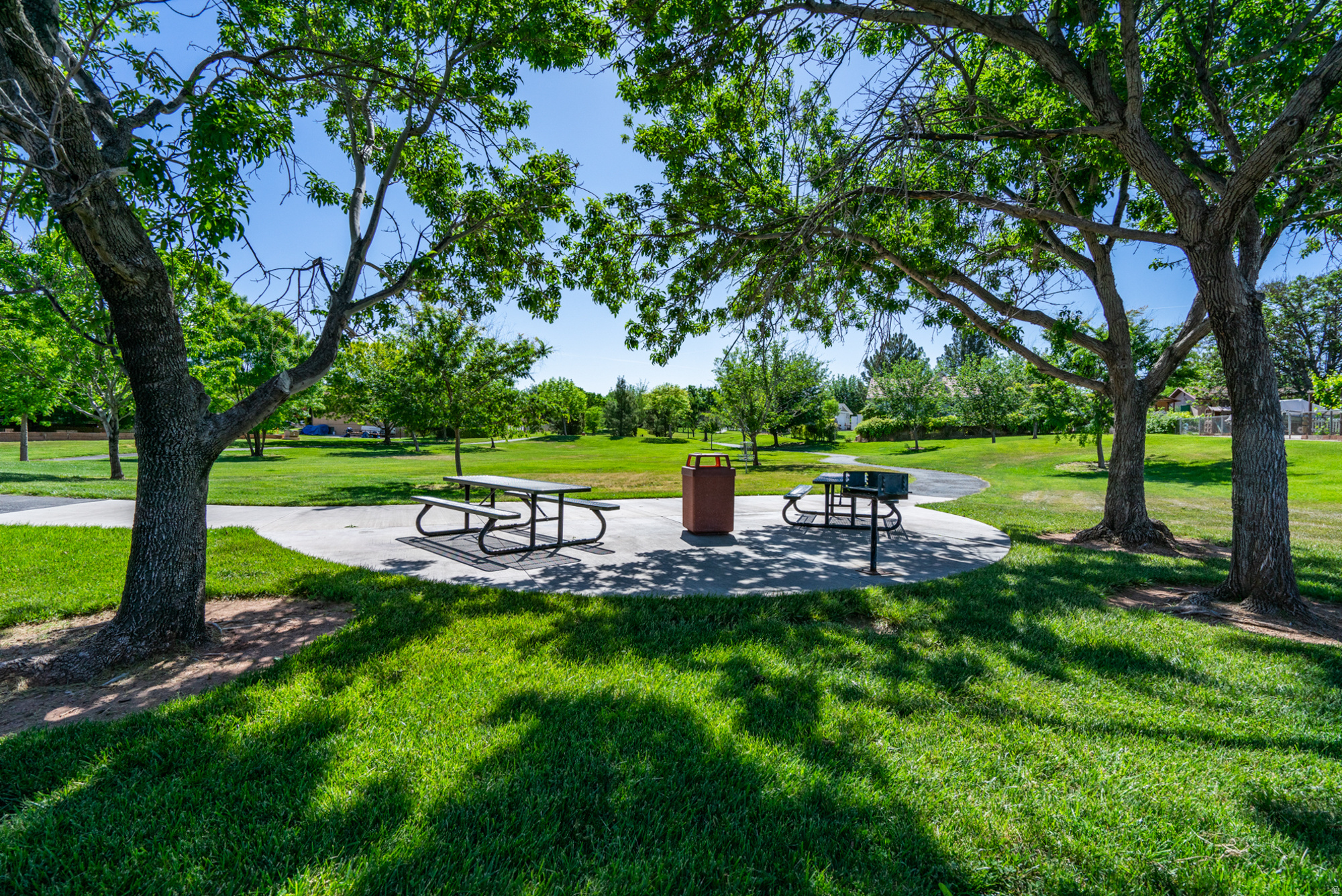 main property photo 81
