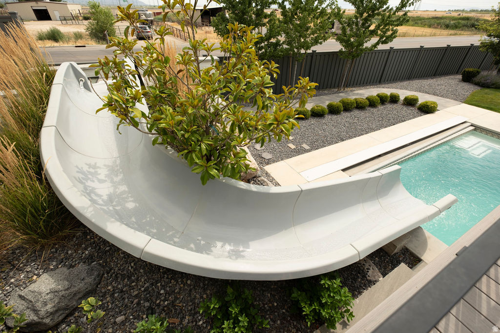 main property photo 65