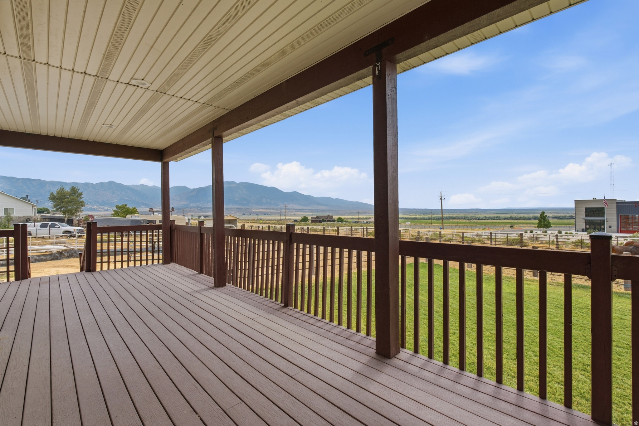 main property photo 44