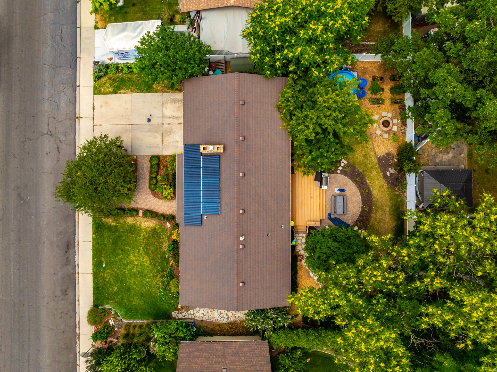 main property photo 42