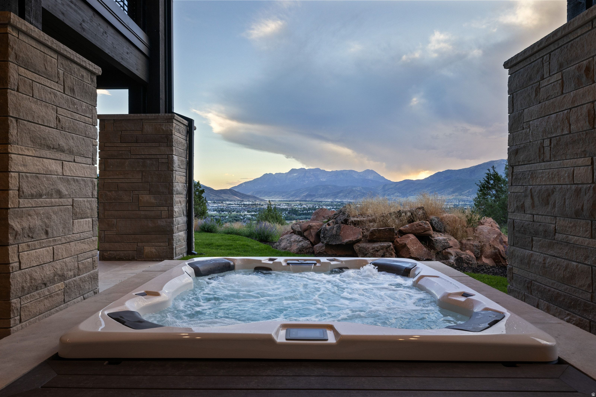 main property photo 62
