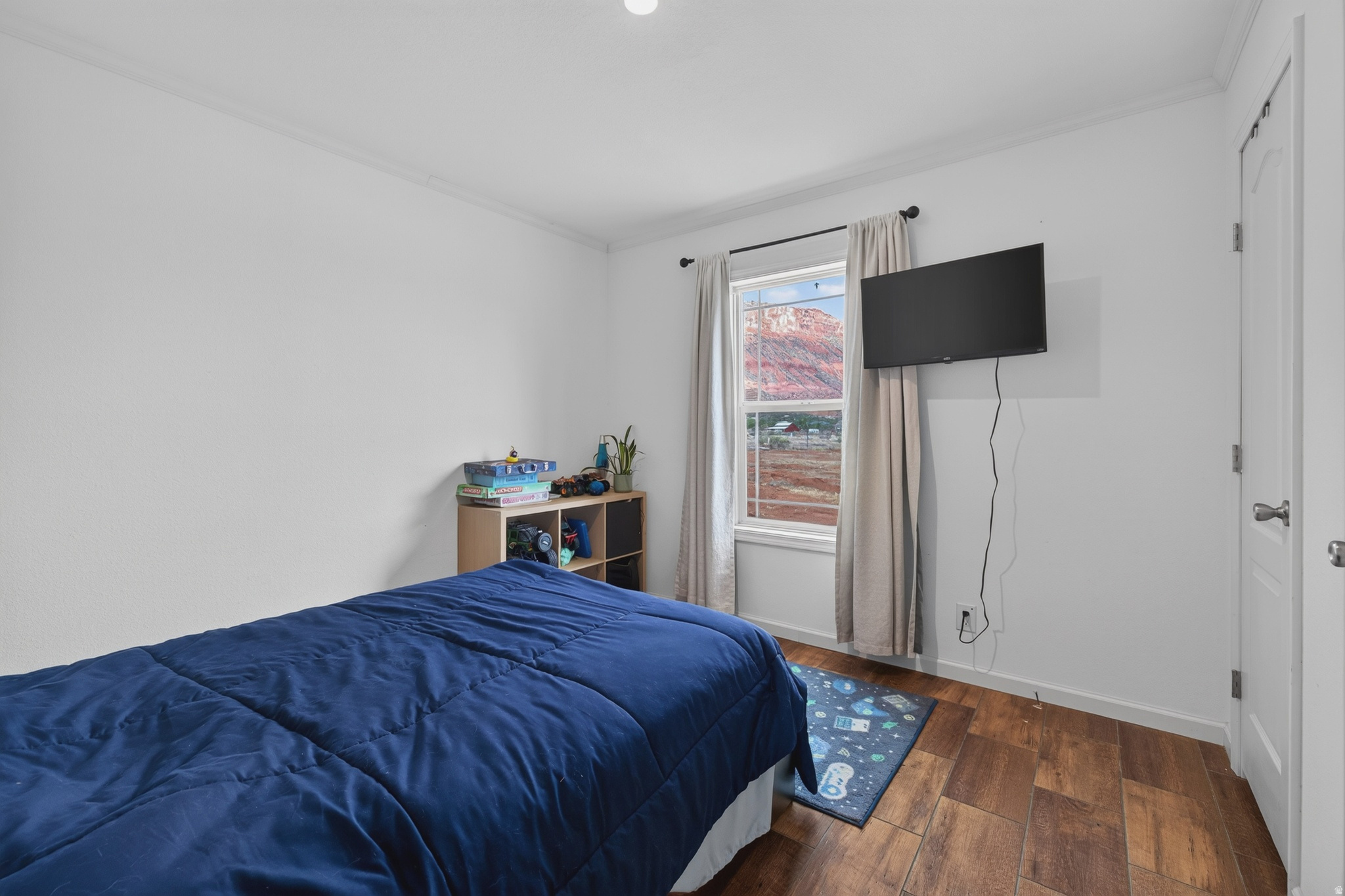 main property photo 20