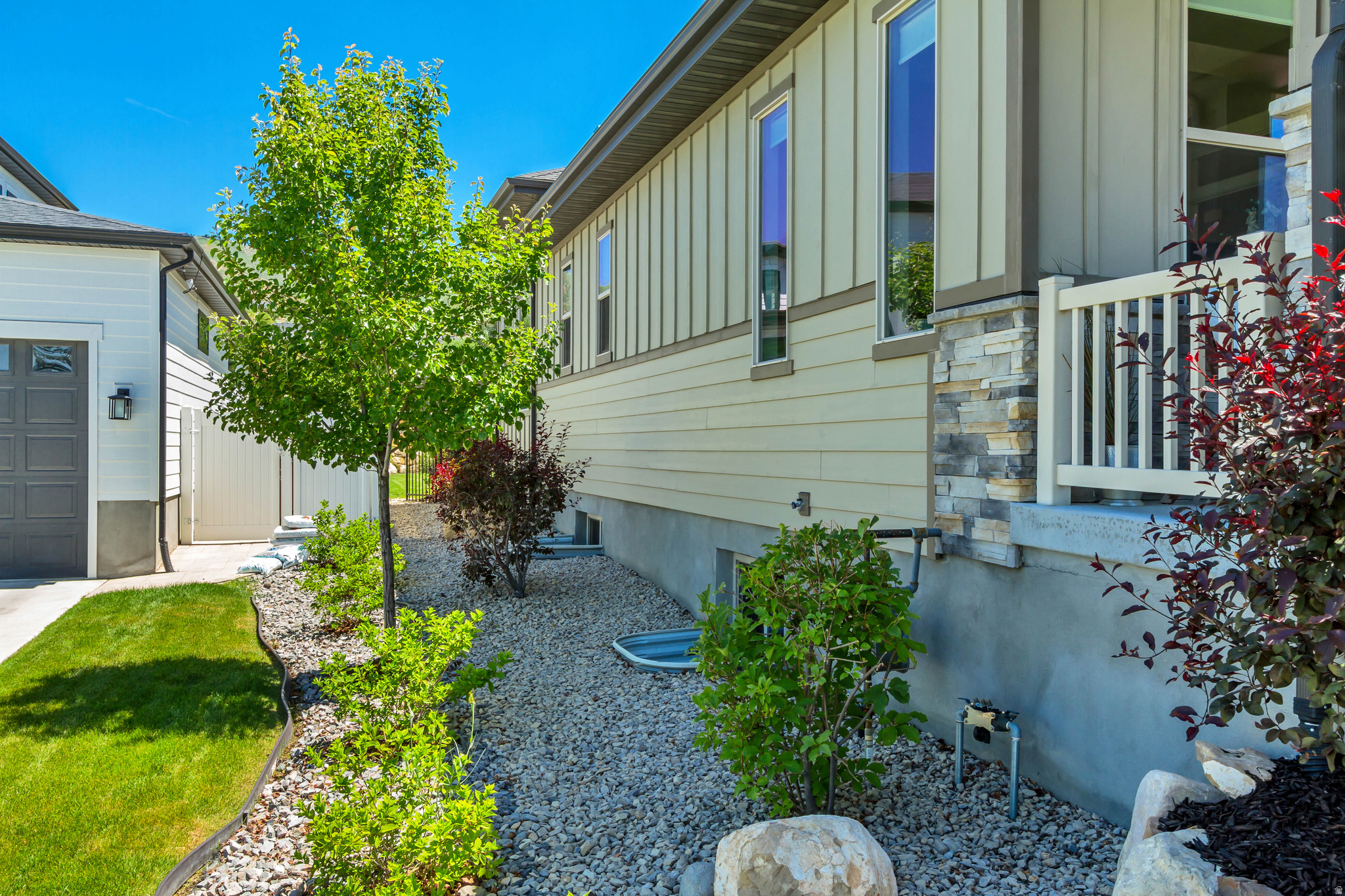main property photo 64