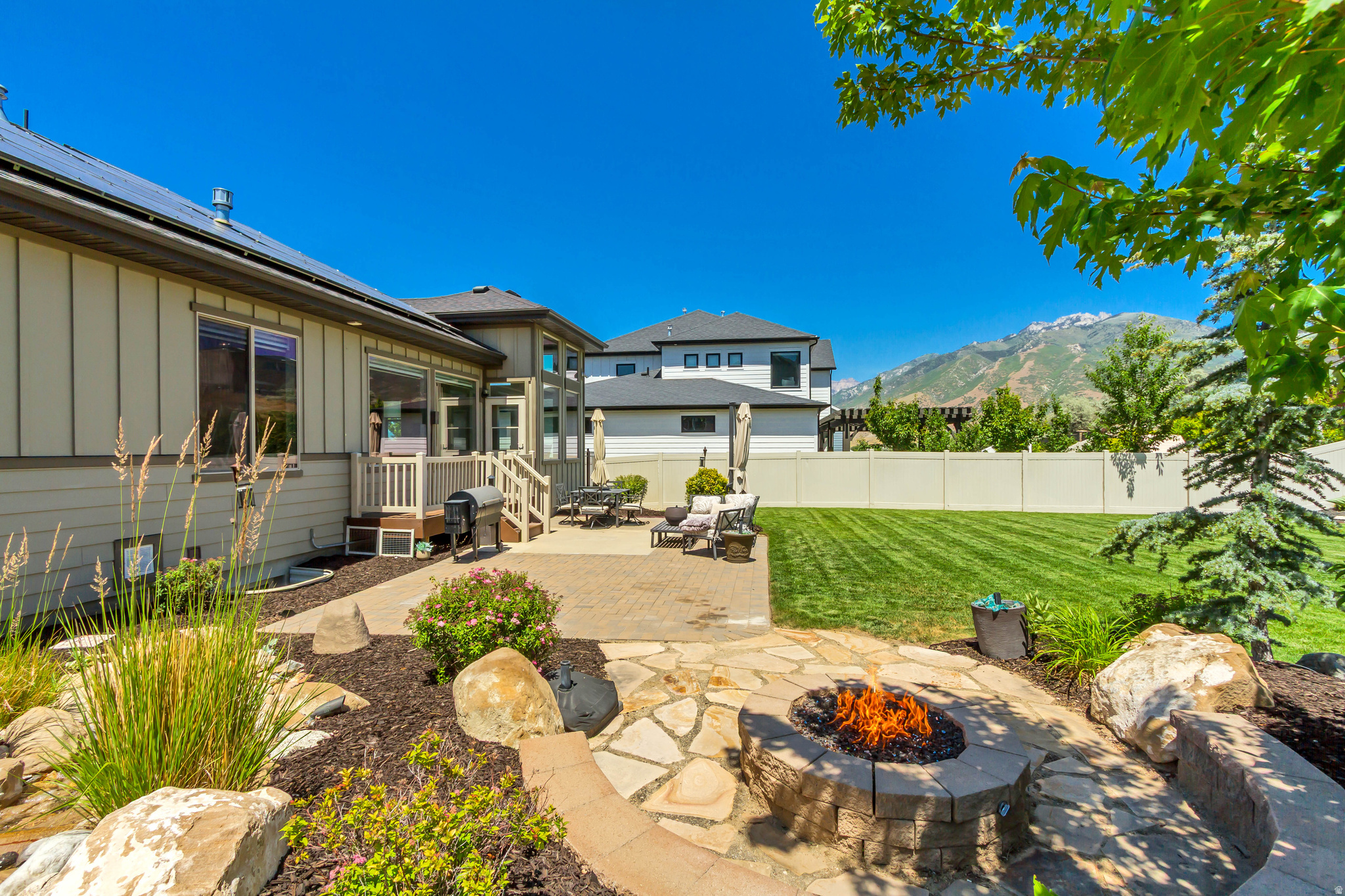 main property photo 70