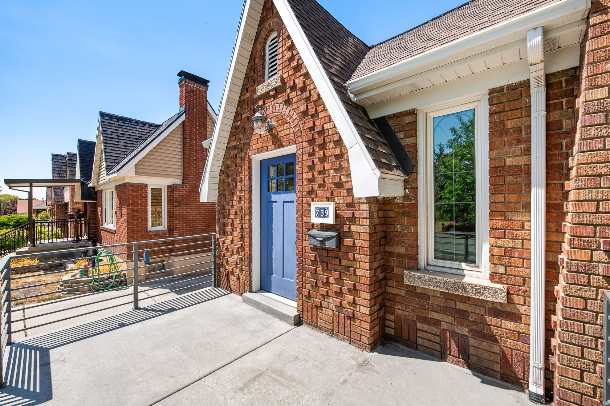main property photo 32