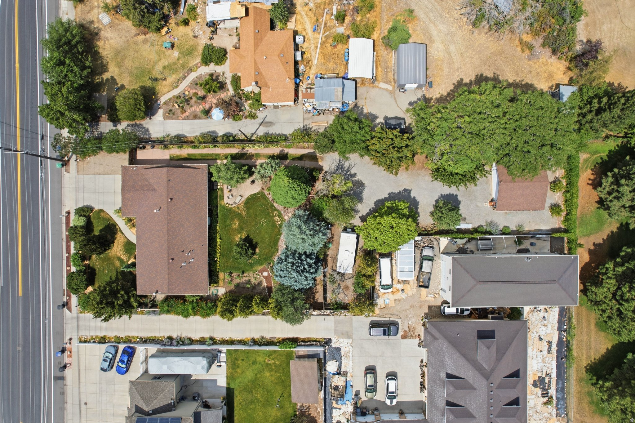 main property photo 77