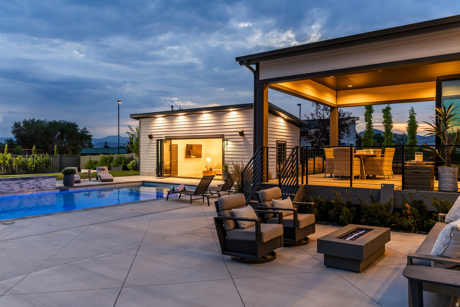 main property photo 116