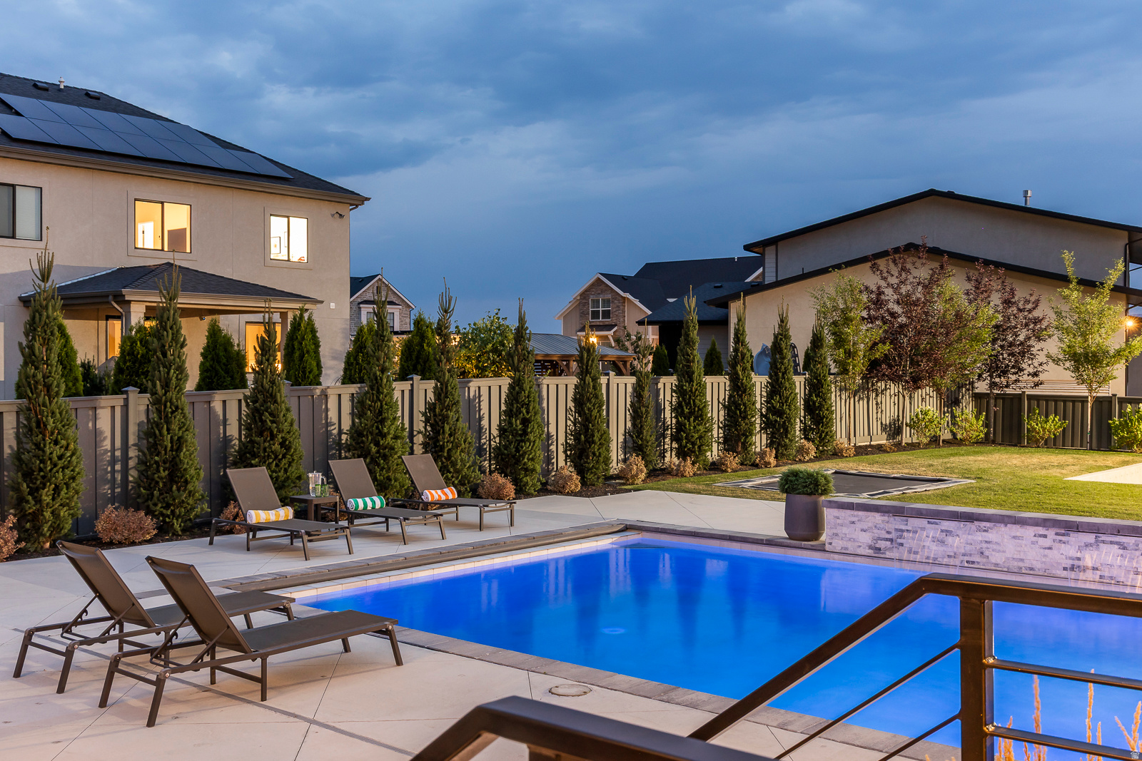 main property photo 120