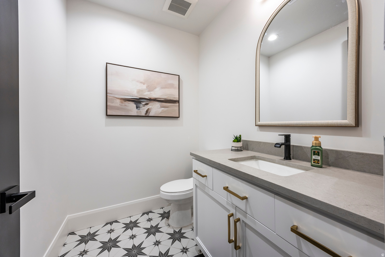 main property photo 66