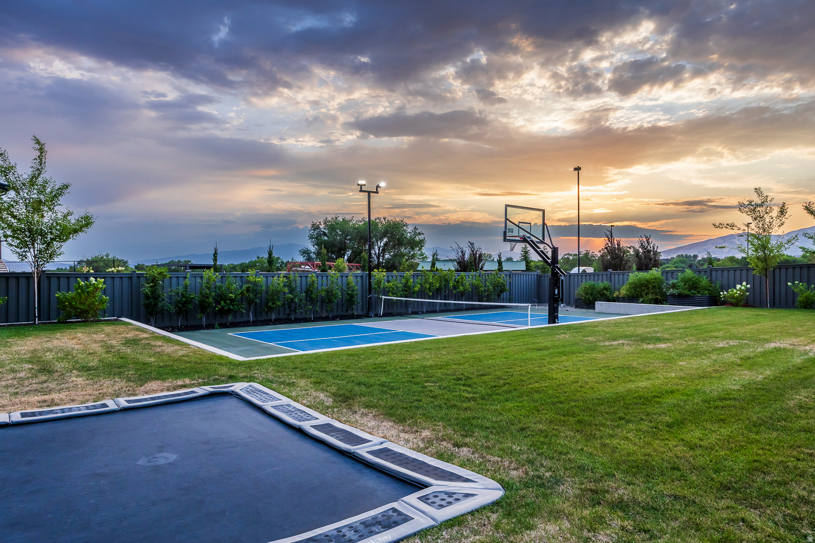 main property photo 90