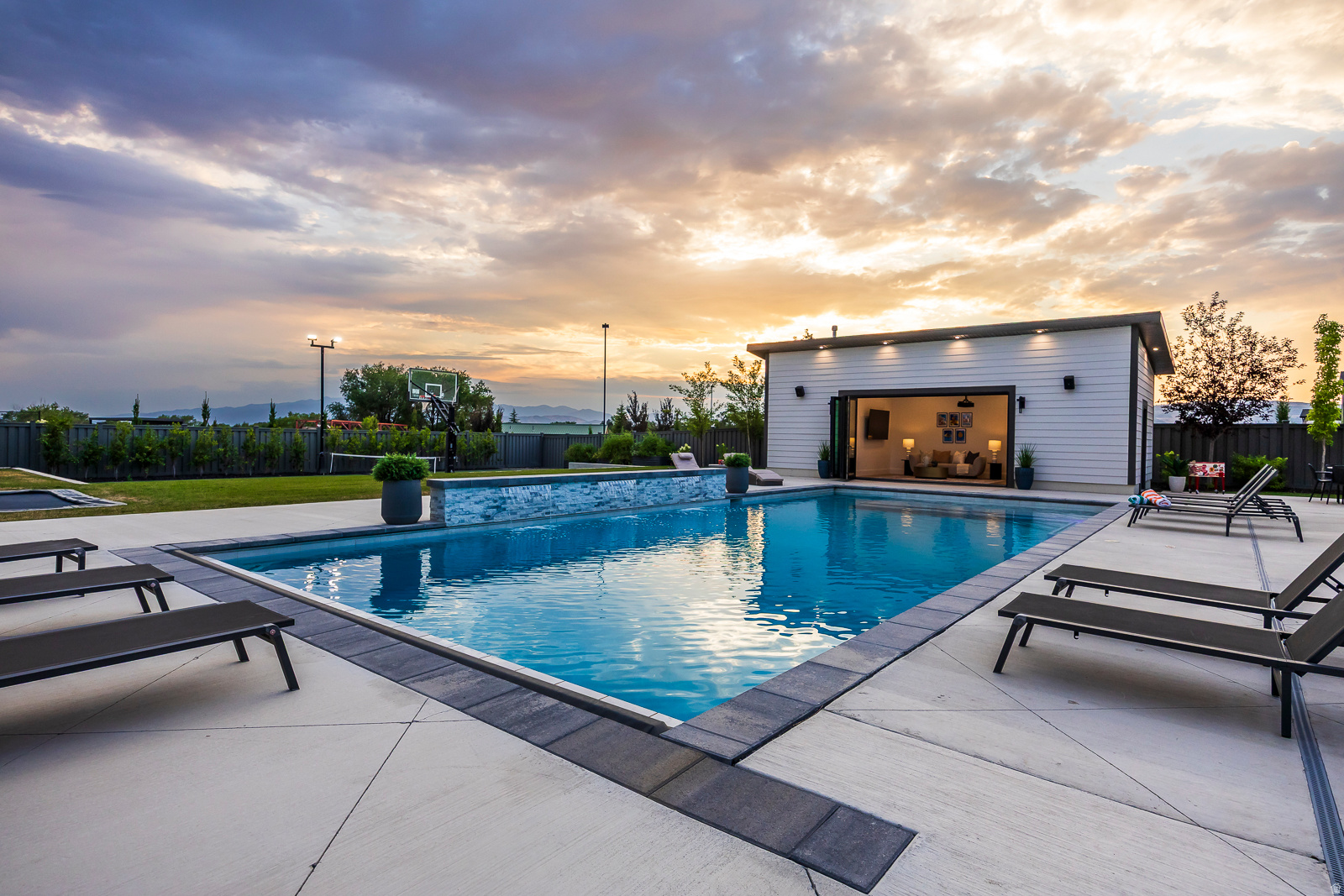 main property photo 98