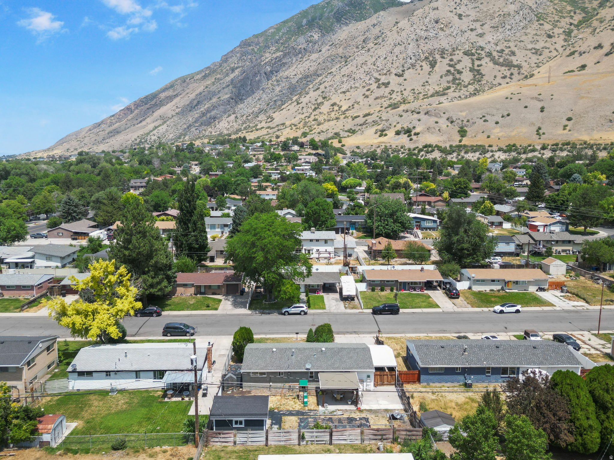 main property photo 18