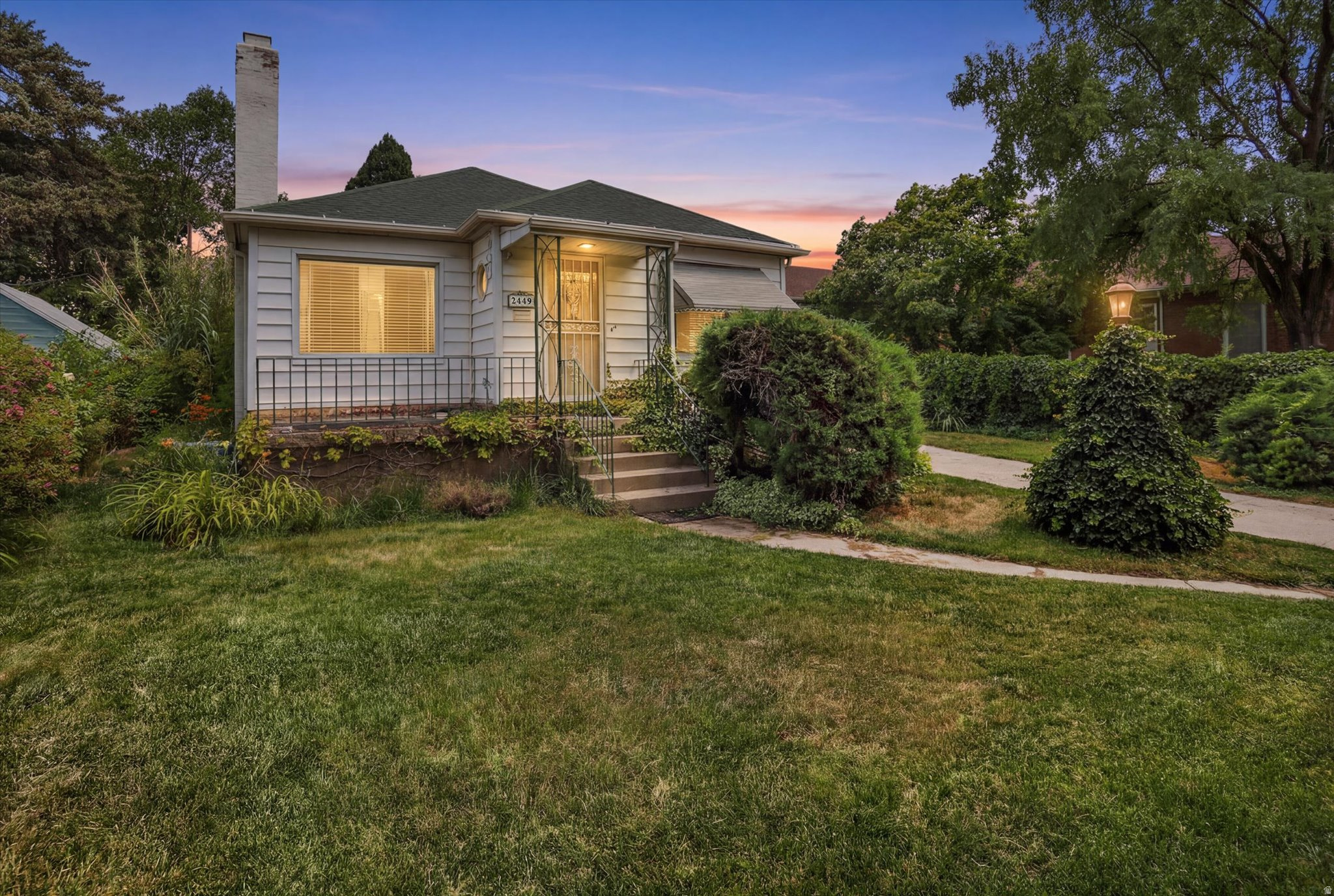 main property photo 4