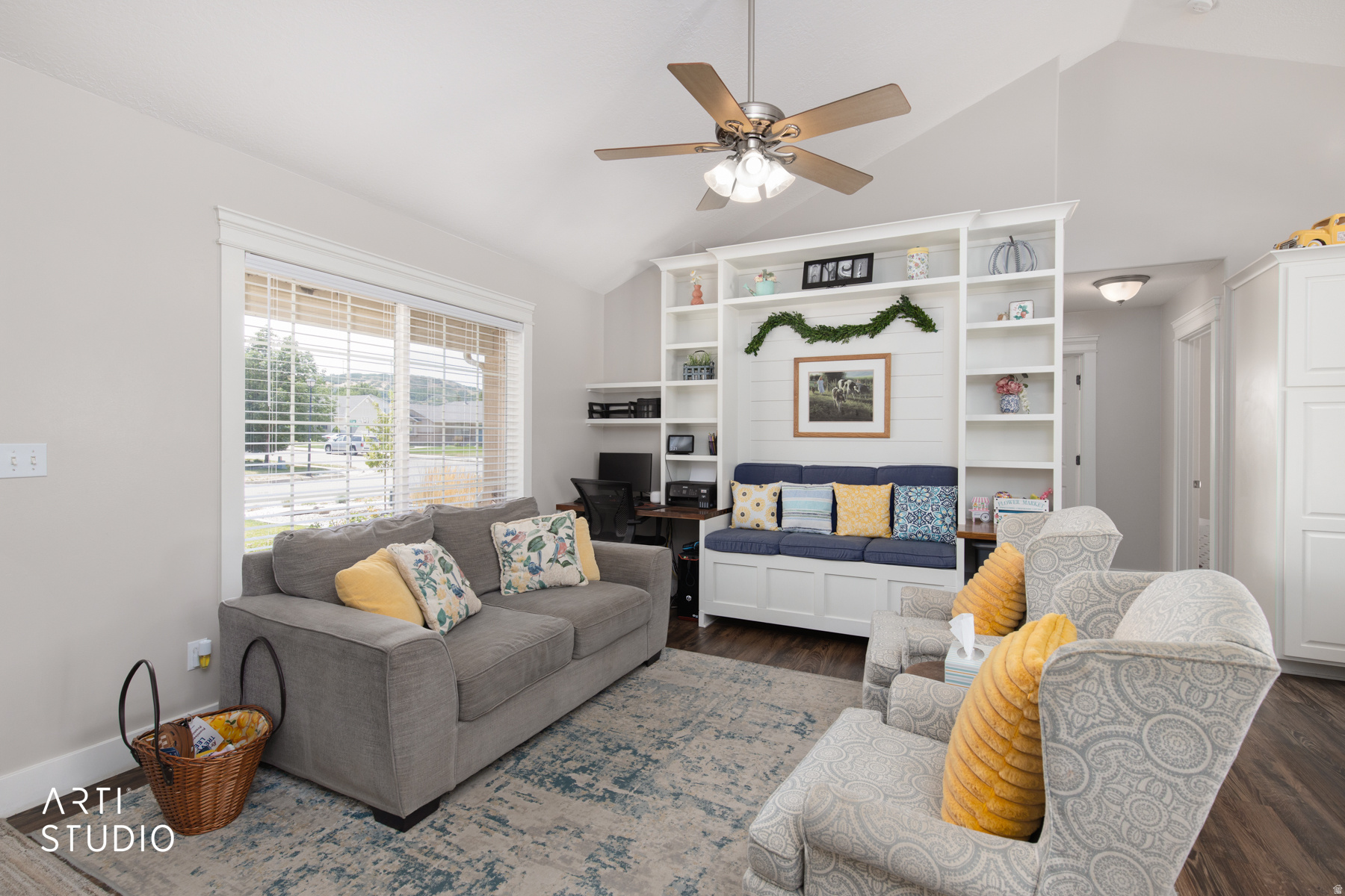 main property photo 9