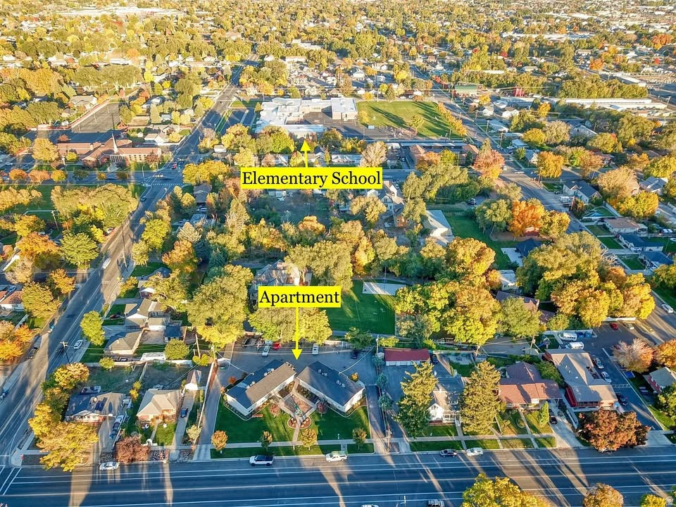 main property photo 10